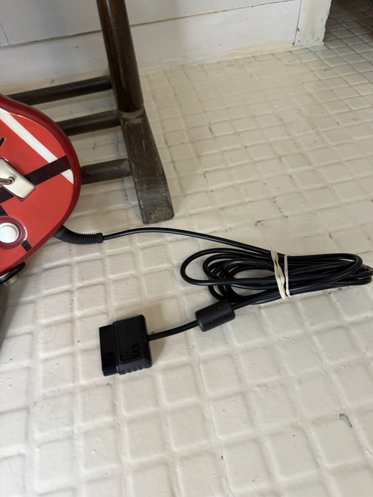 RedOctane PSLGH Wired Guitar Controller for Sony PlayStation 2 Red/Black/White