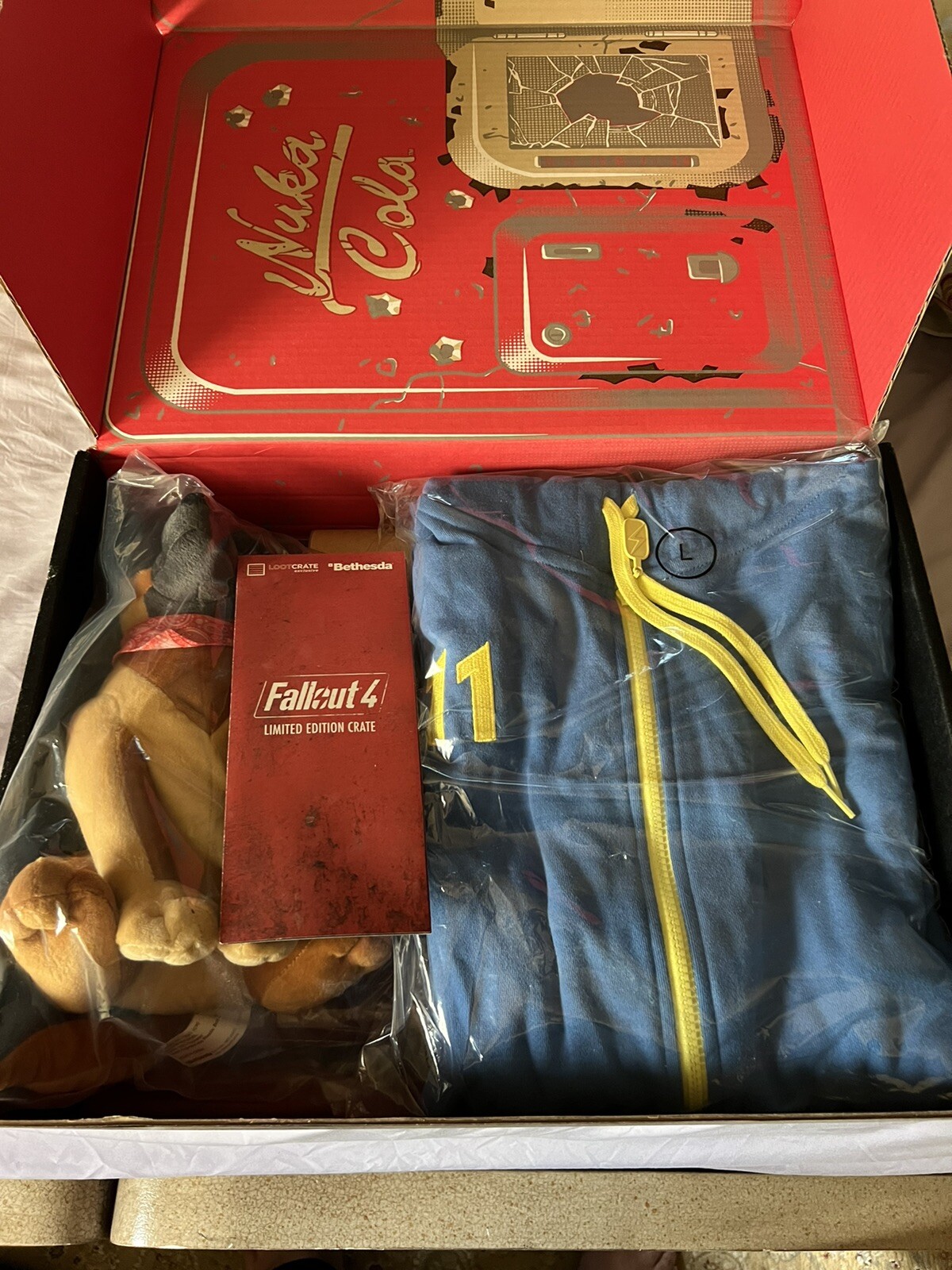 Fallout 4 Limited Edition Loot Crate. Read Description