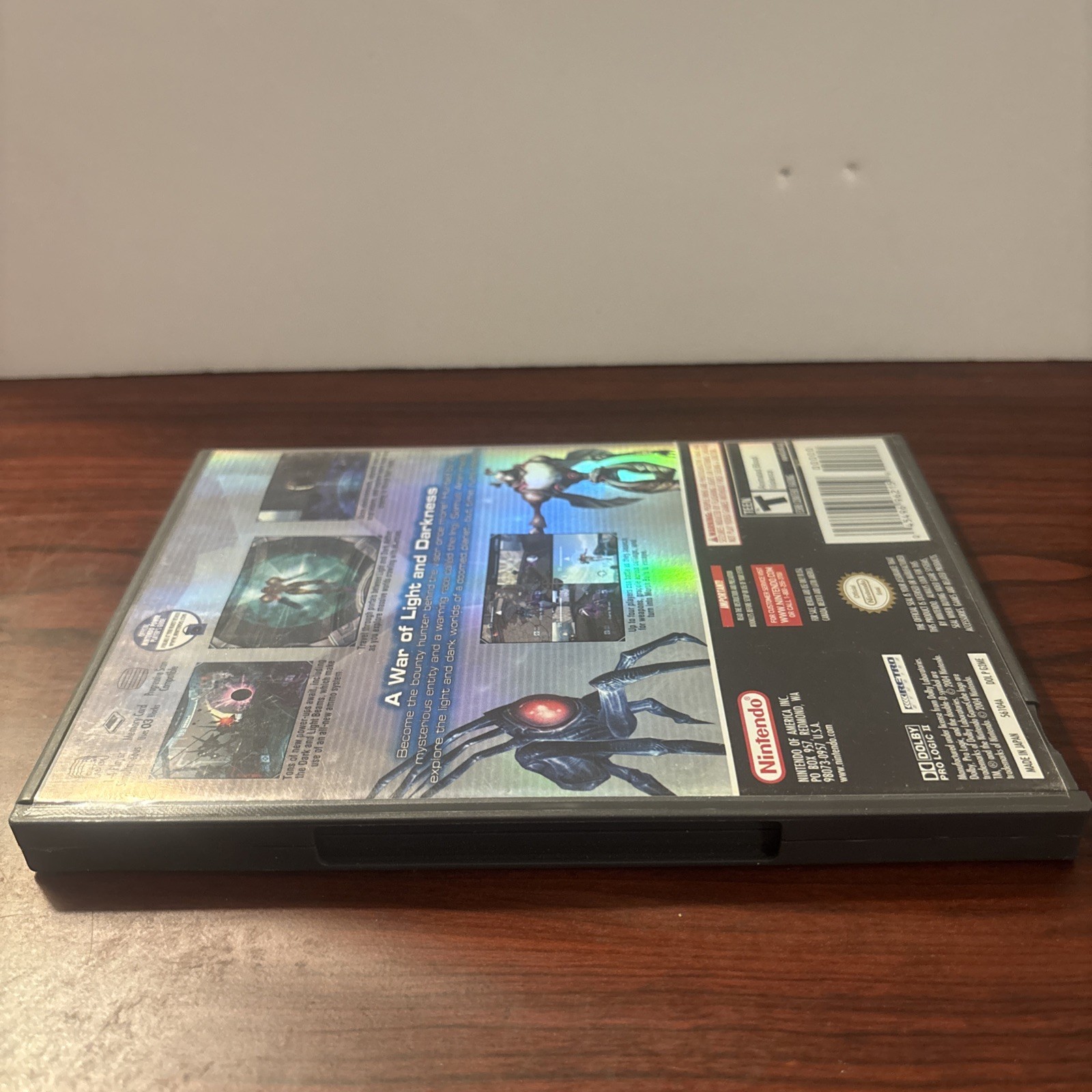 Metroid Prime 2: Echoes (GameCube, 2004) all booklets included
