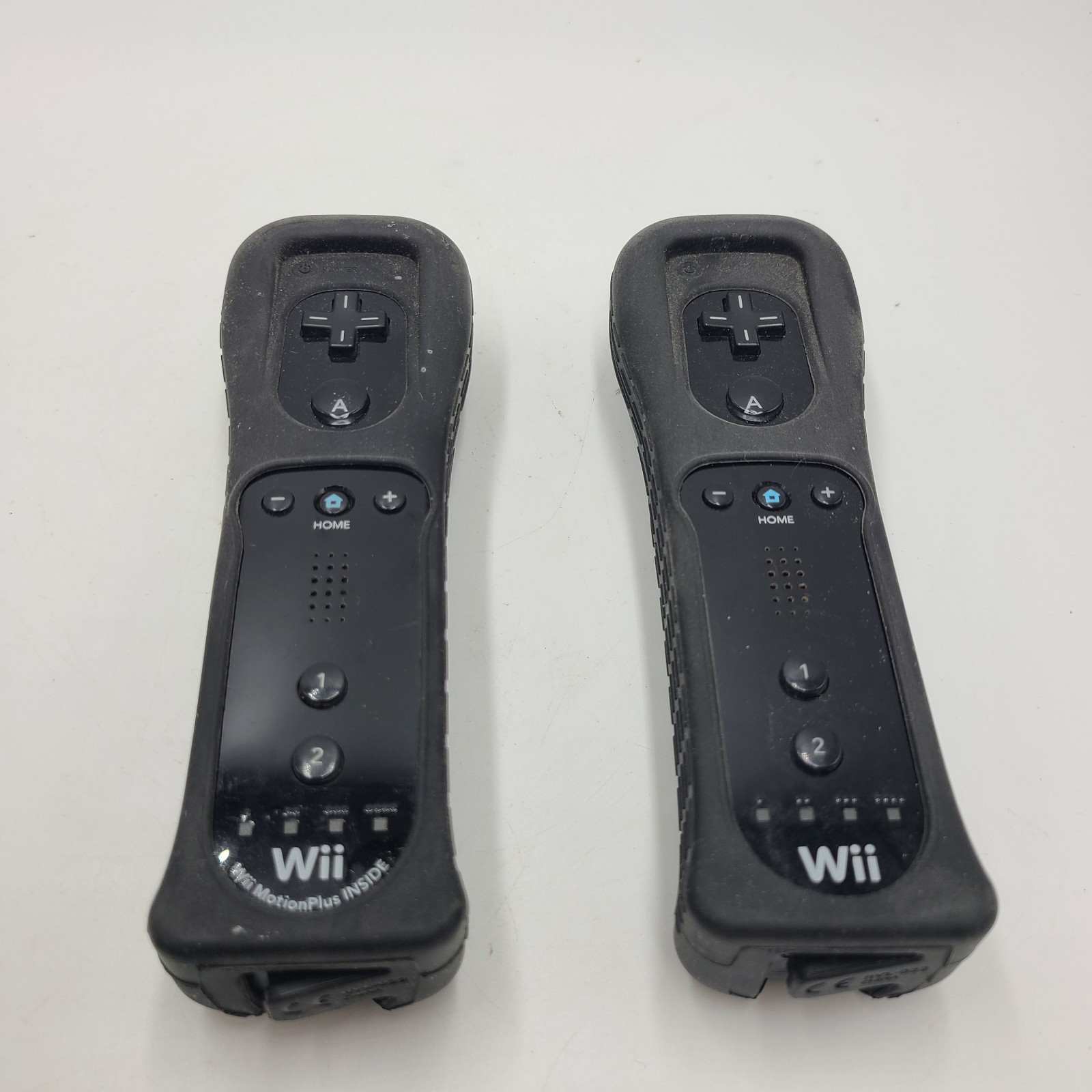 2 OEM Nintendo Wii Remote Motion Plus Controller Black RVL-036 TESTED