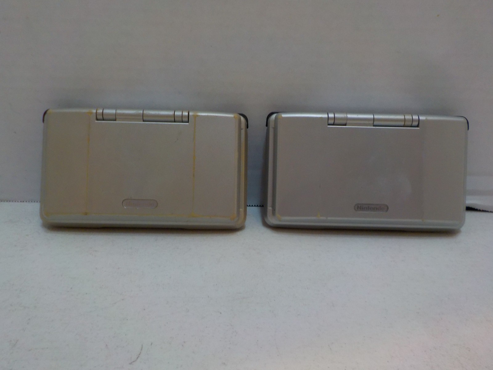 N A406 Nintendo DS Handheld Fat Console For Parts or Repair Silver Lot