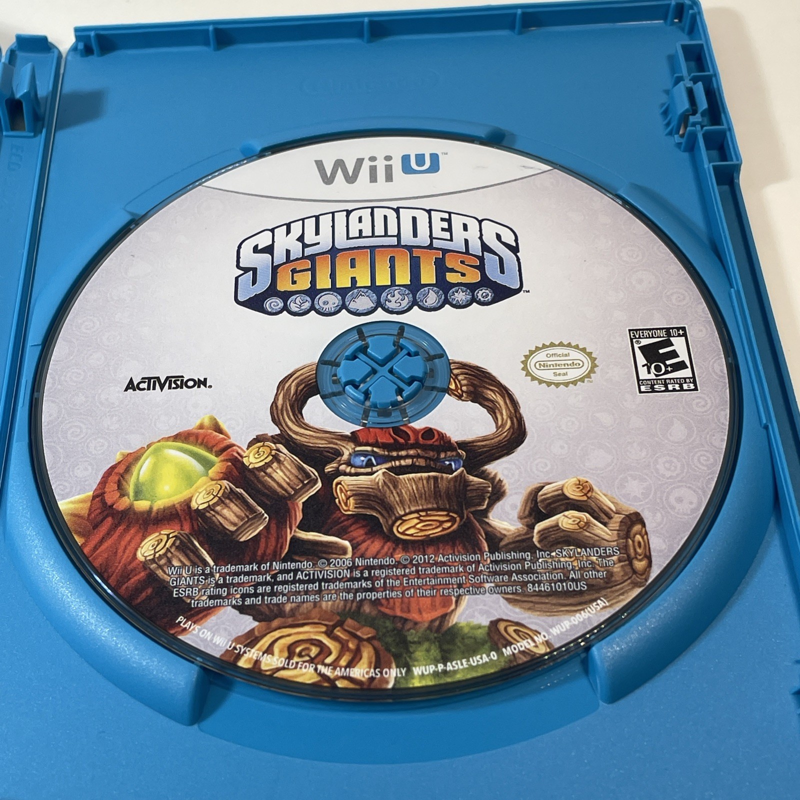 Skylanders Giants (Nintendo Wii U, 2012) CIB Complete