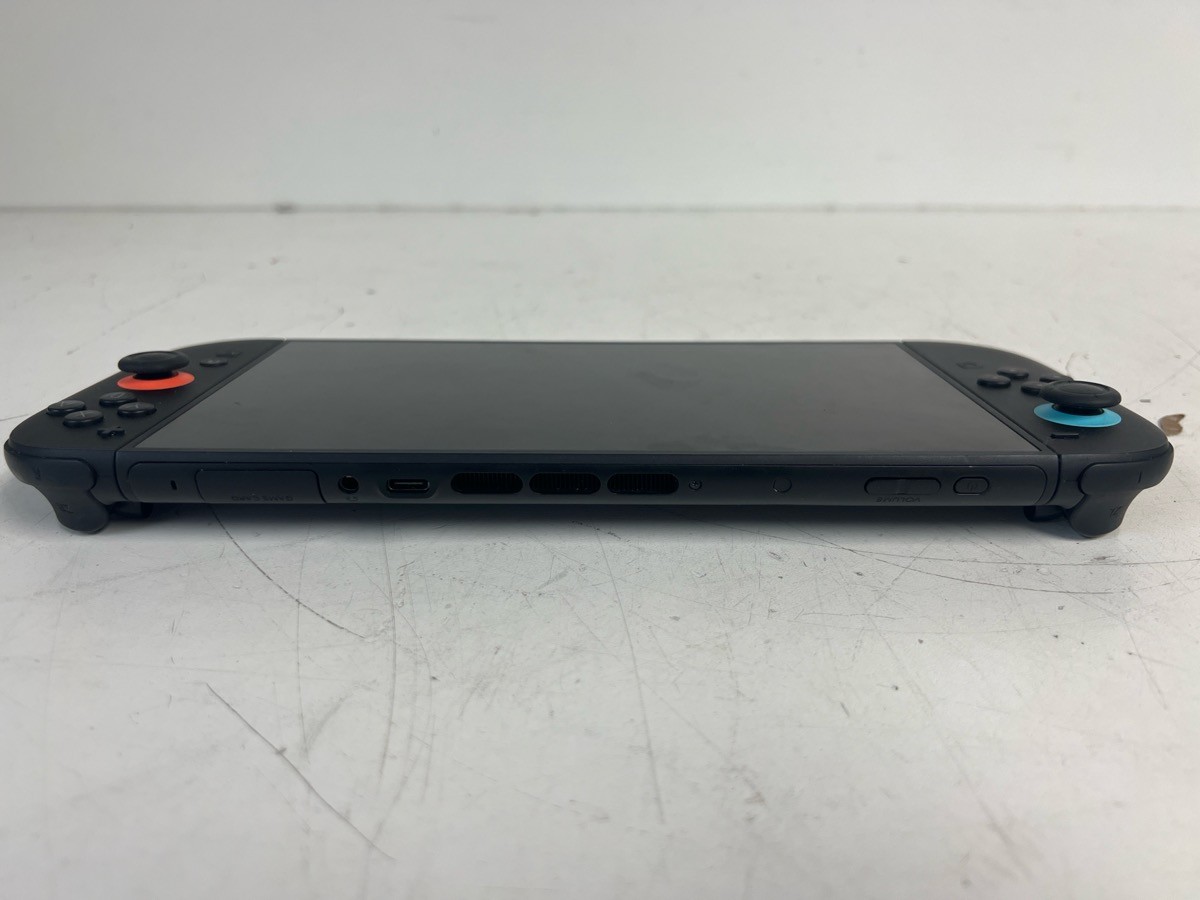NINTENDO BEE-001 SWITCH 2 HANDHELD CONSOLE *CONSOLE/JOYCONS ONLY* (P24035978)