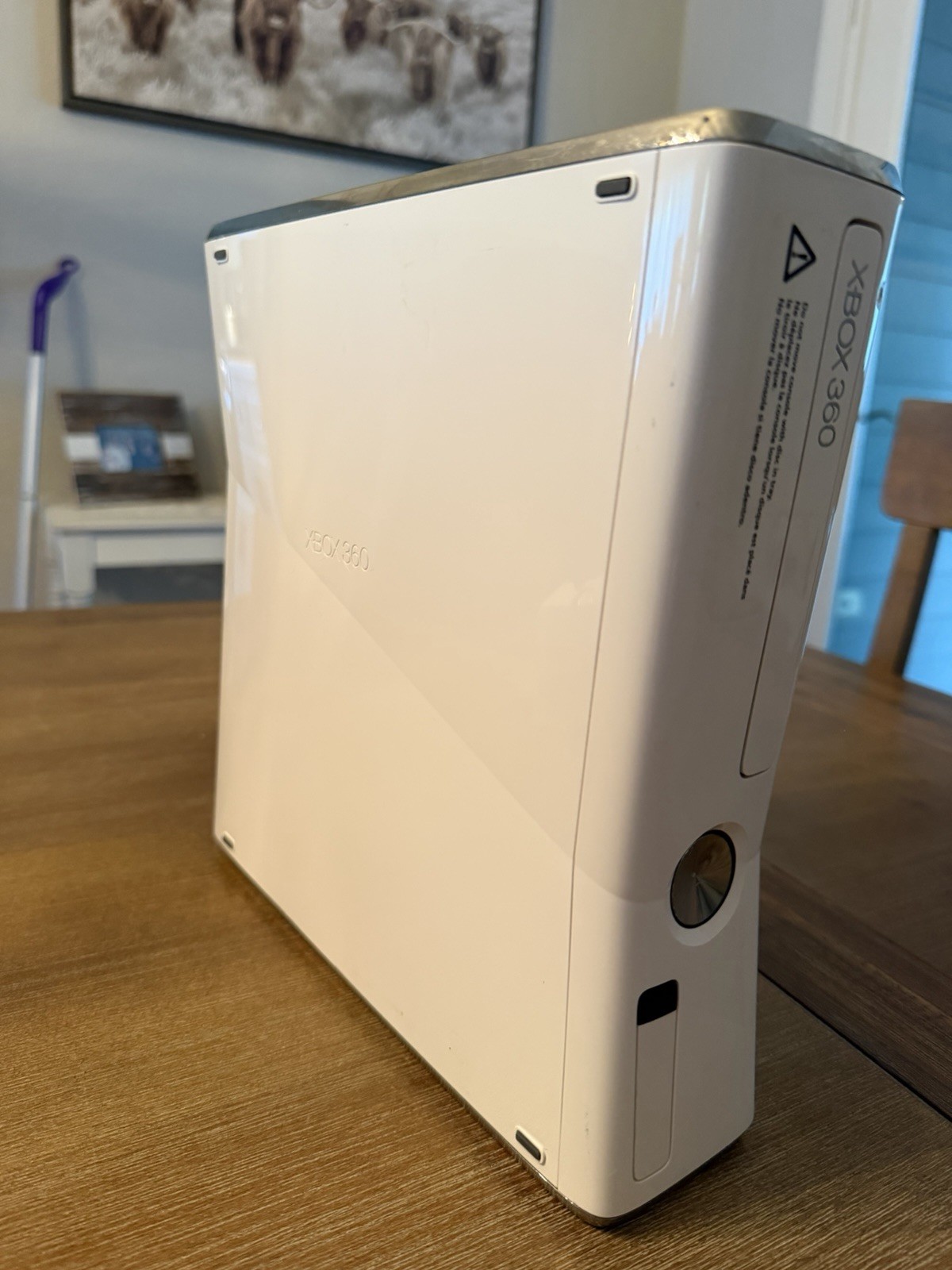 Xbox 360 Slim 250GB White Console With Controller and Power Cord No HDMI Tested