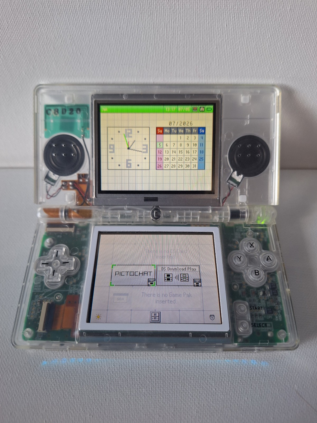 Nintendo DS Lite Handheld System – Clear works with issues No Charger READ DESC