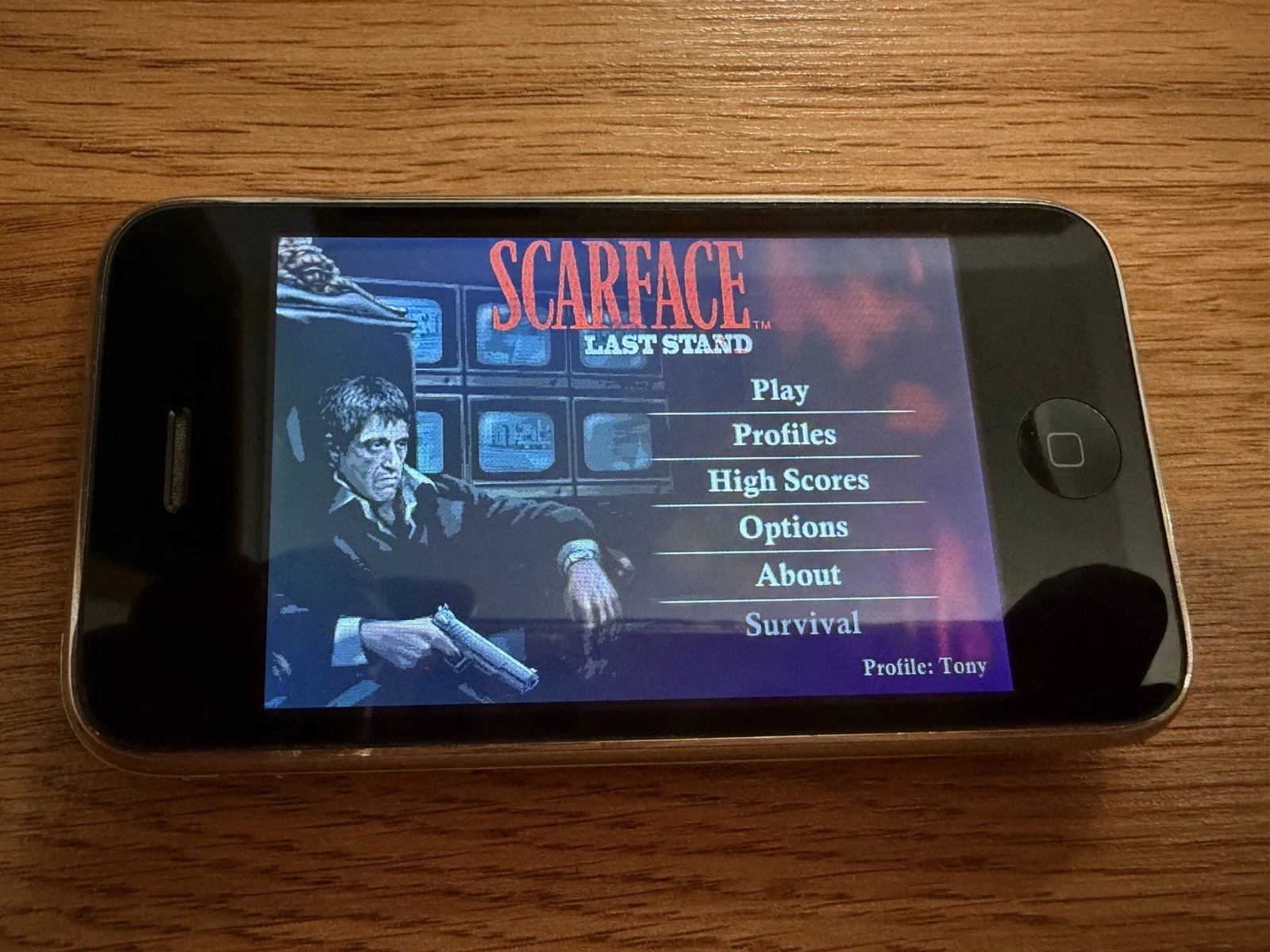 iPhone 3G 8GB Black 64 Rare Games Scarface Voltron Resident Evil