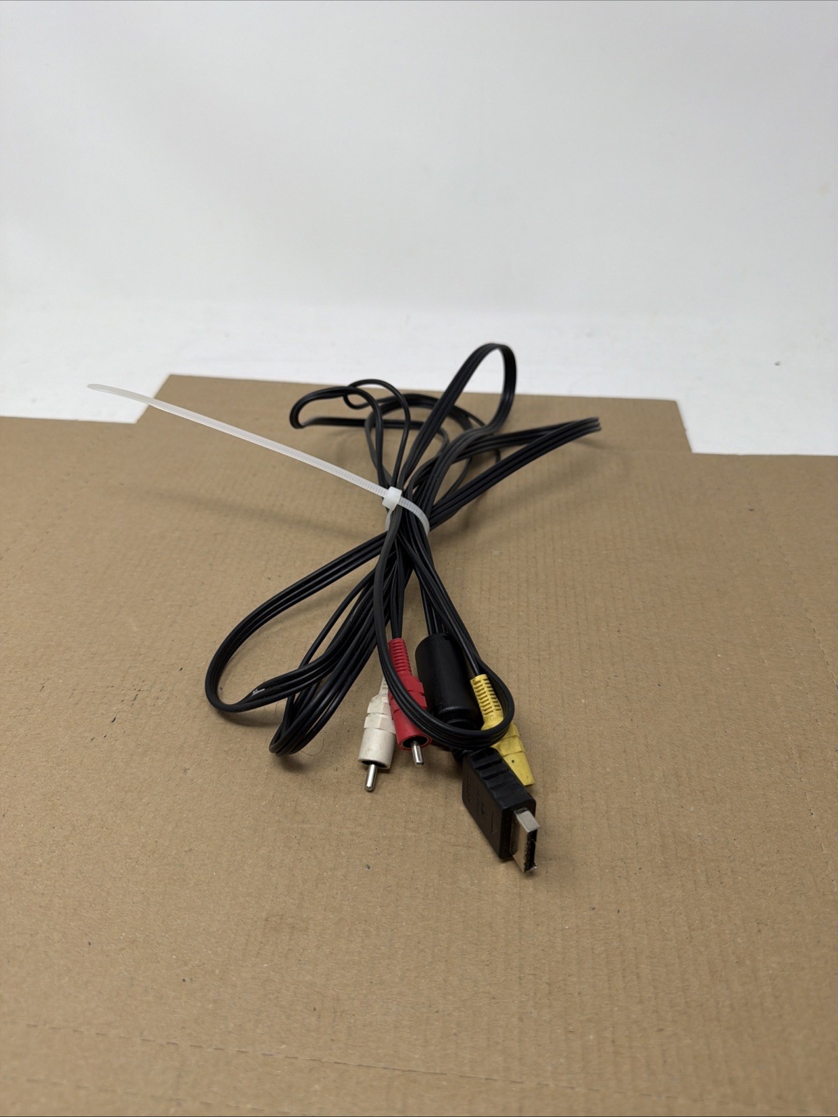 x1 Sony PlayStation Genuine OEM Composite AV Cable Cord PS1 PS2 Red White Yellow
