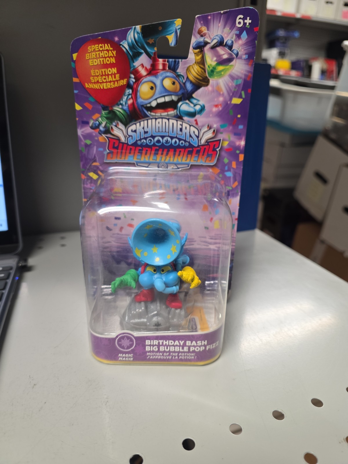 Skylanders Superchargers Birthday Bash Big Bubble Pop Fizz Figure New In Box