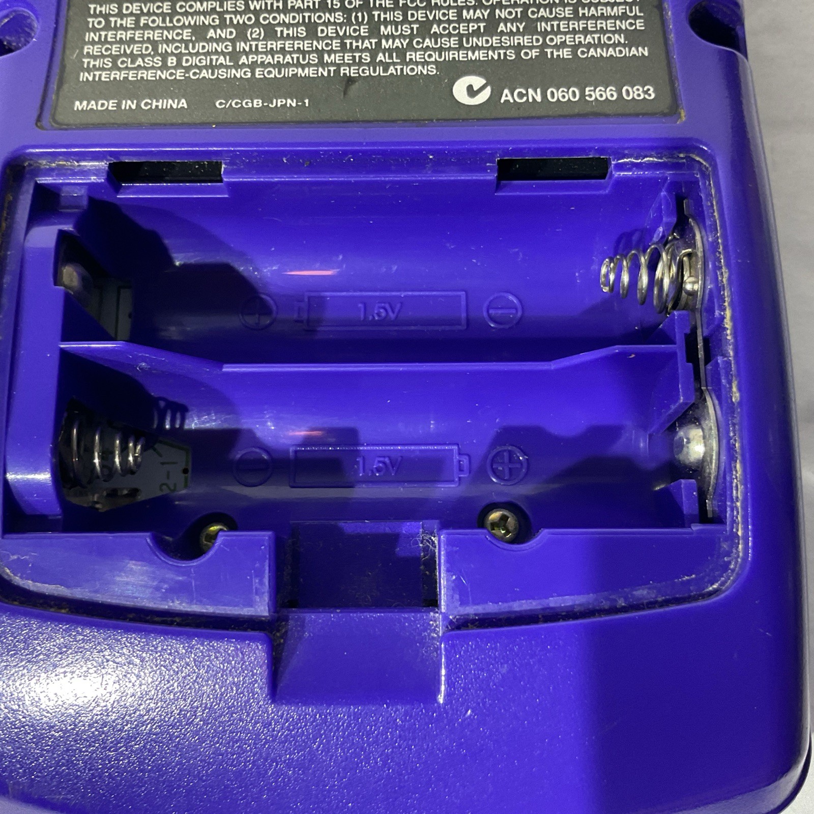 Nintendo Game Boy Color CGB-001 Handheld System Purple w/ Headphone Jack
