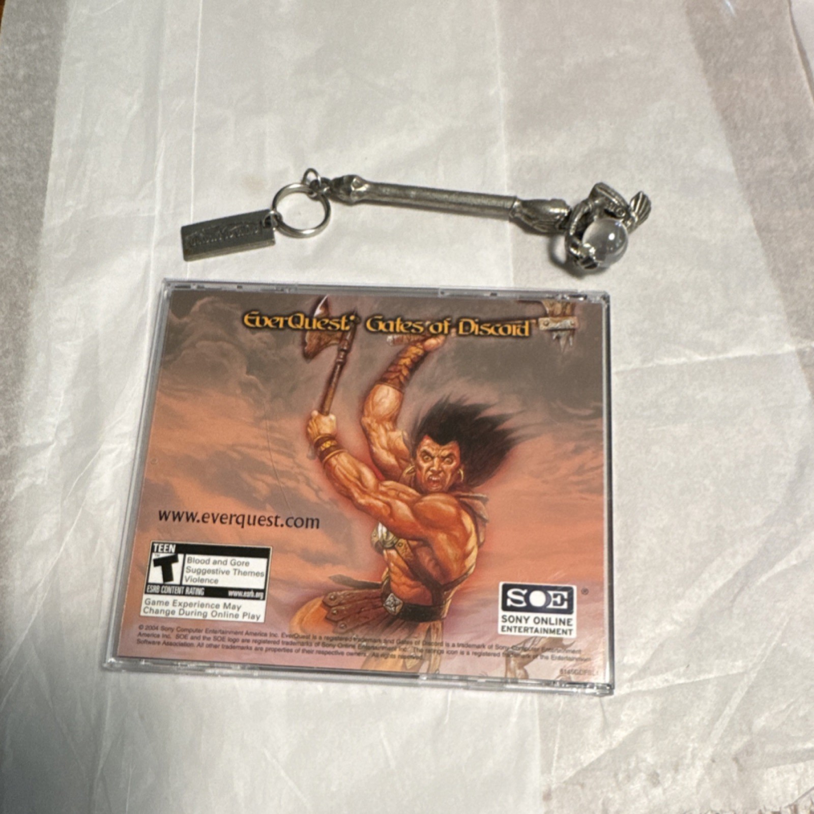 EverQuest Gates of Discord collectible keychain & PC CD-ROM
