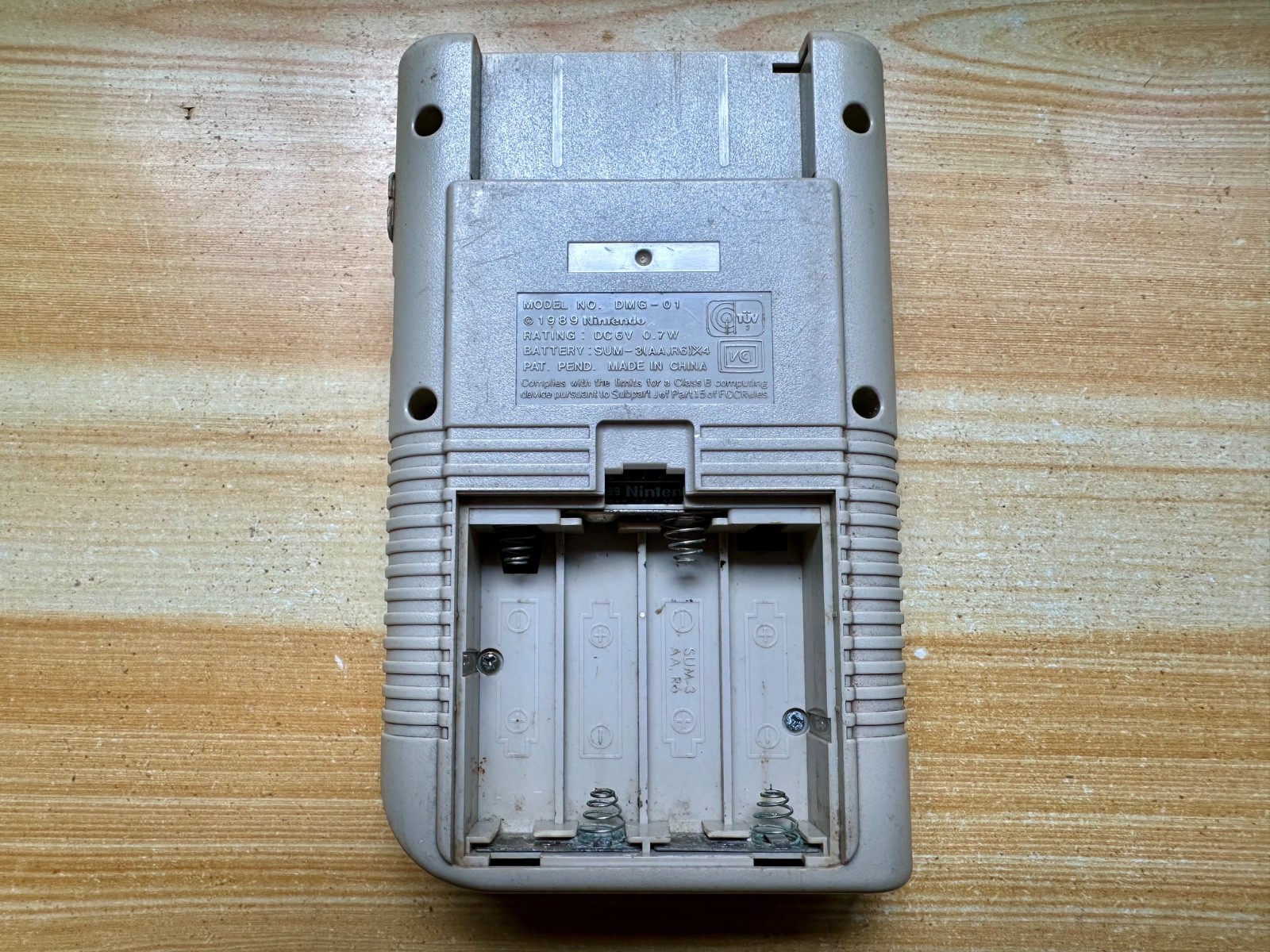 Nintendo Gameboy Original DMG-01 Video Game Handheld System Console 1989