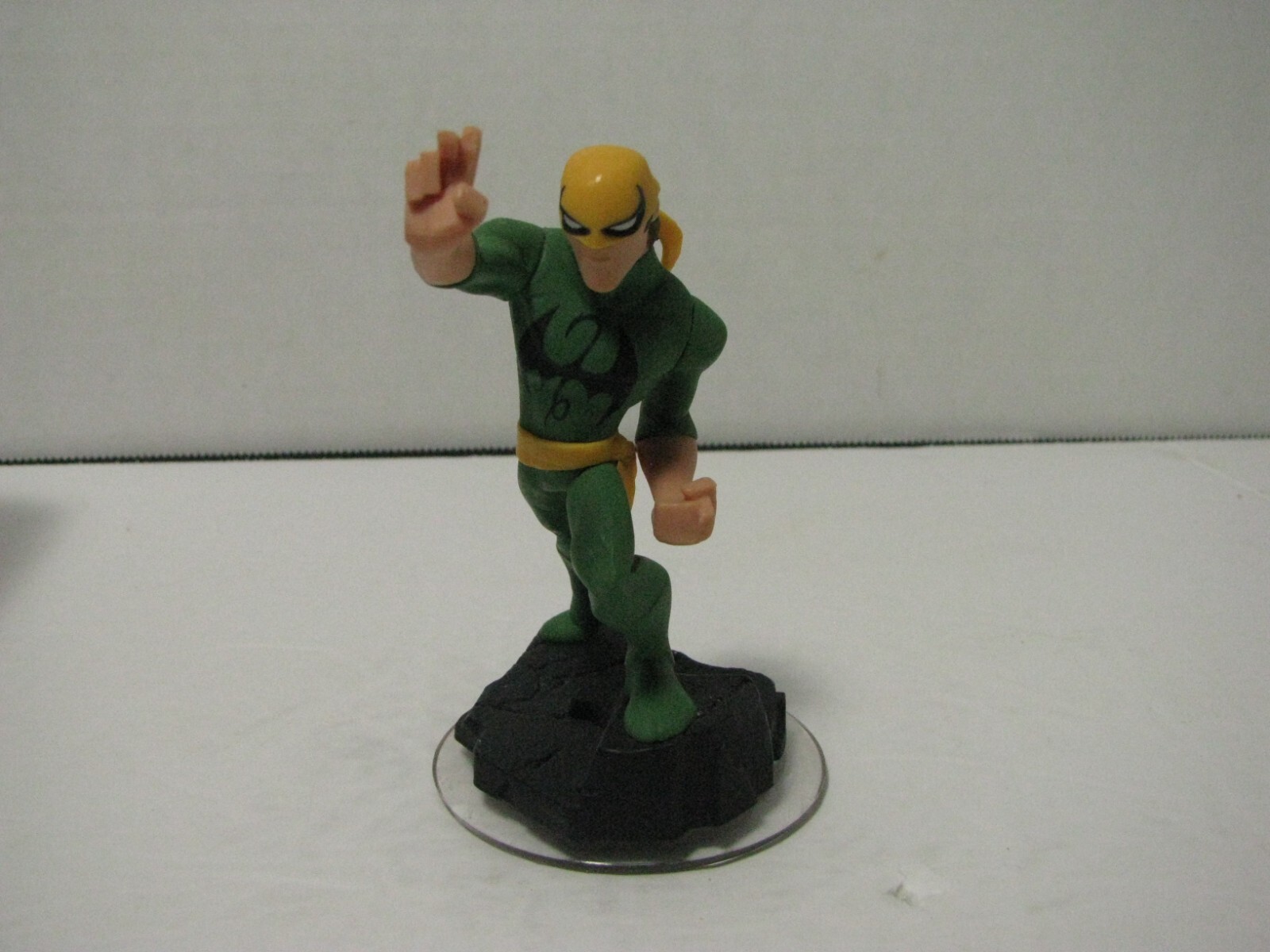 Disney Infinity Iron Fist Marvel Spiderman 2.0