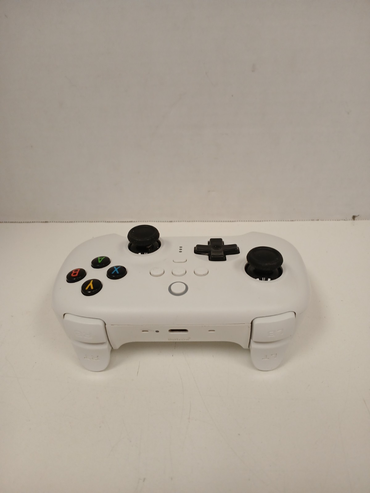 8BitDo Ultimate 2.4G Controller for Windows/Android/Apple/Steam *NO RECEIVER*