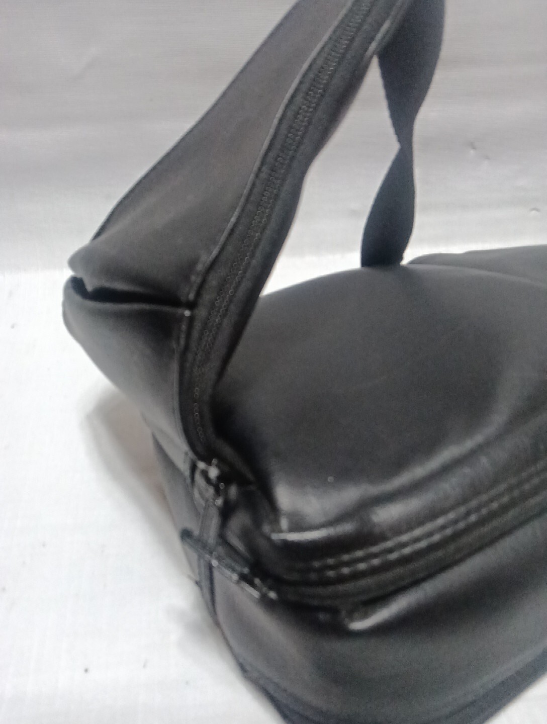 Official (Nintendo 64) N64 Leather Travel Bag Fanny Pack Pak Vintage
