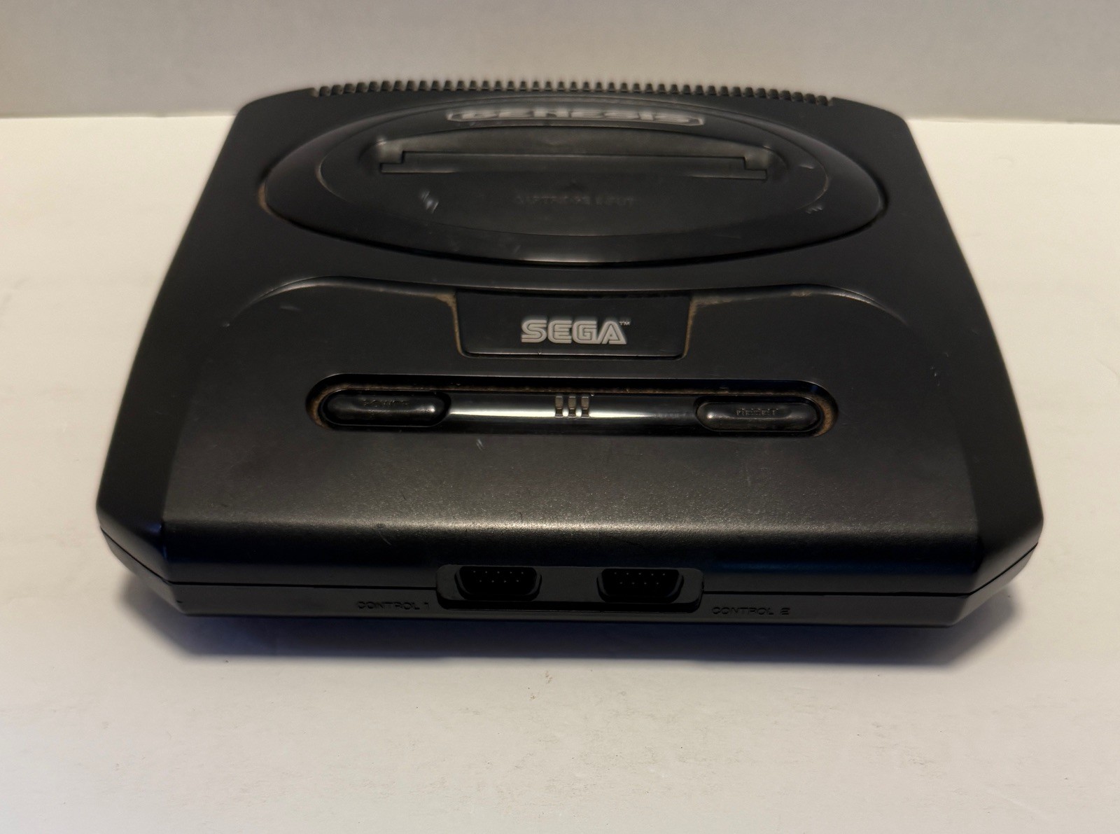 Sega Genesis System Console MK-1631 Video Game System w/ RF Connector