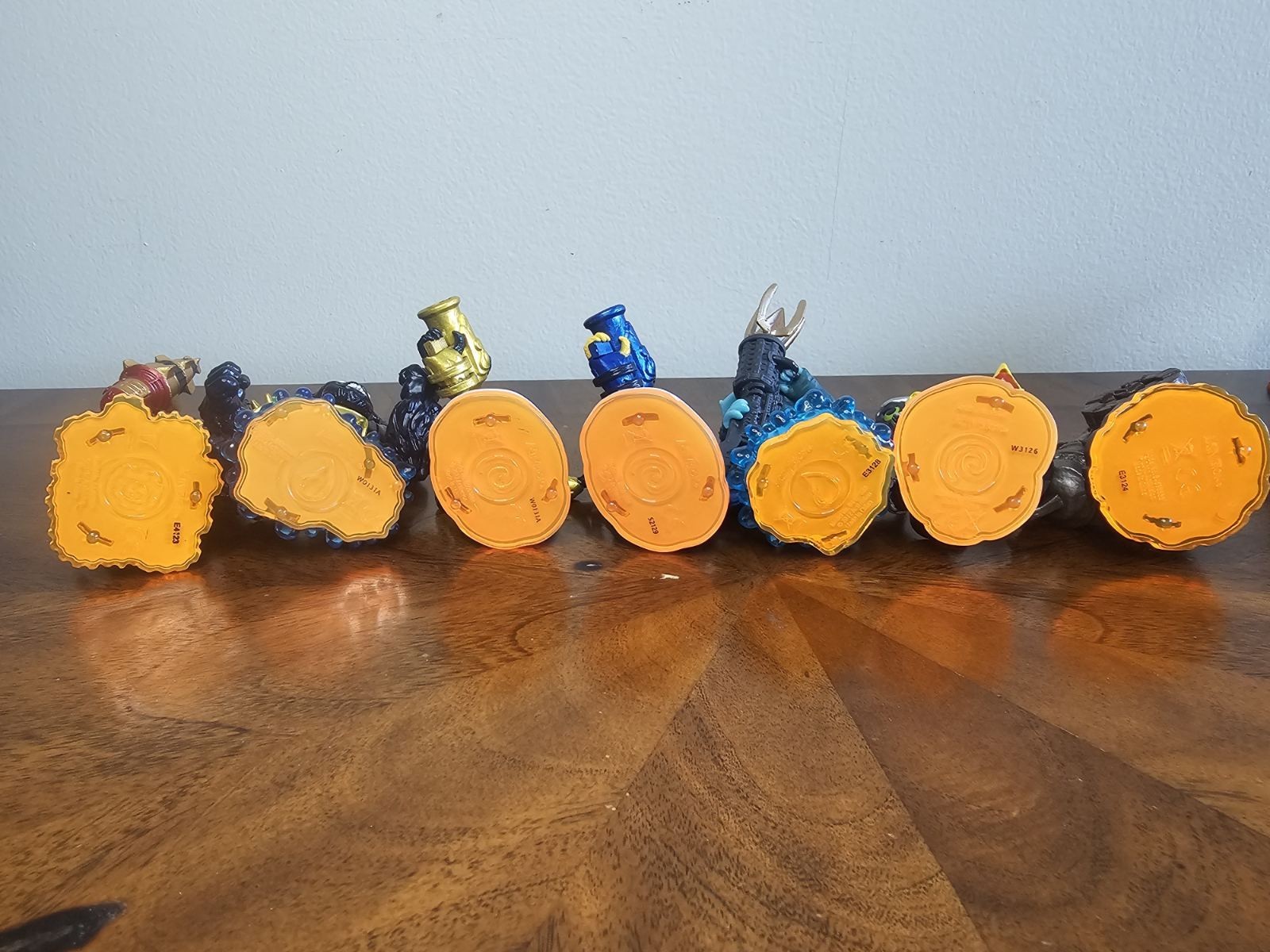 Skylanders Character Figure Lot Eruptor Gill Grunt Stealth Elf Spyro 2013