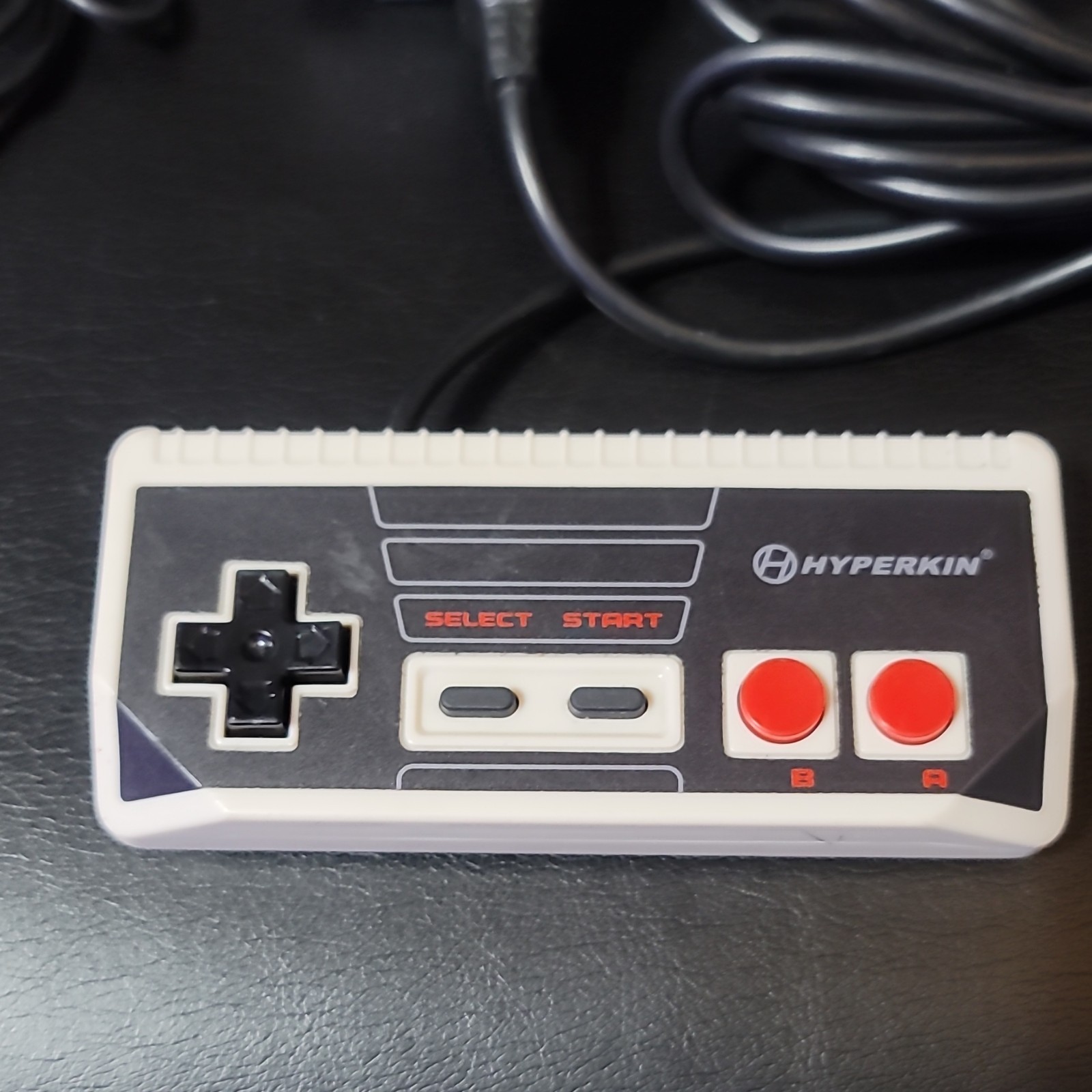 Hyperkin RetroN HD NES Console Gray 720p HDMI PAL/NTSC Switch w/ Controller