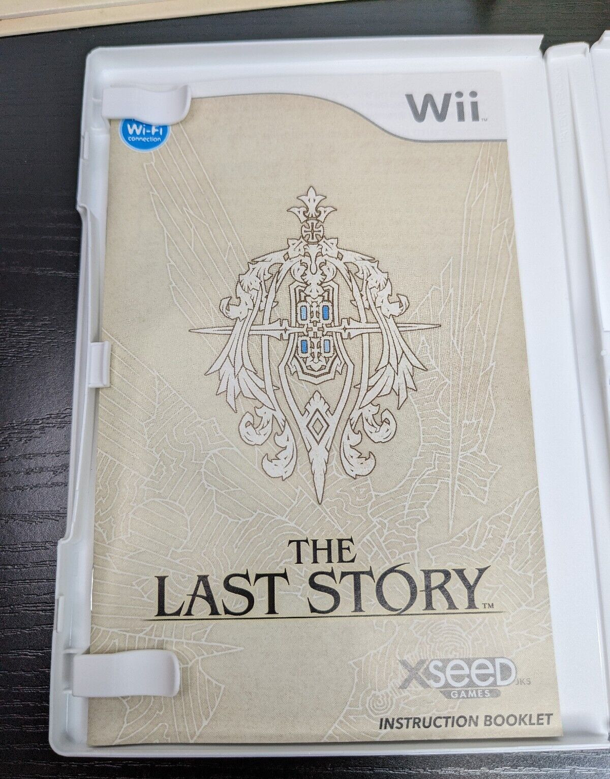 The Last Story Limited Edition Nintendo Wii 2012 with Artbook & Sleeve