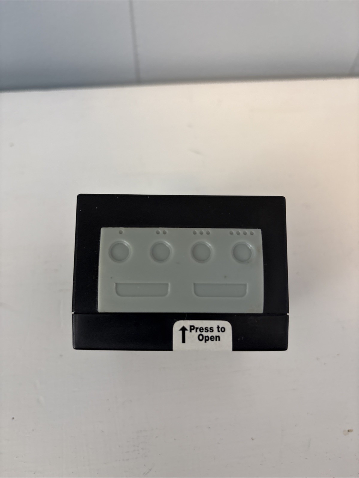 2006 Black Mini Nintendo Game Cube Gummy Candy Box-WORKS-Plays Tune Lights-Up