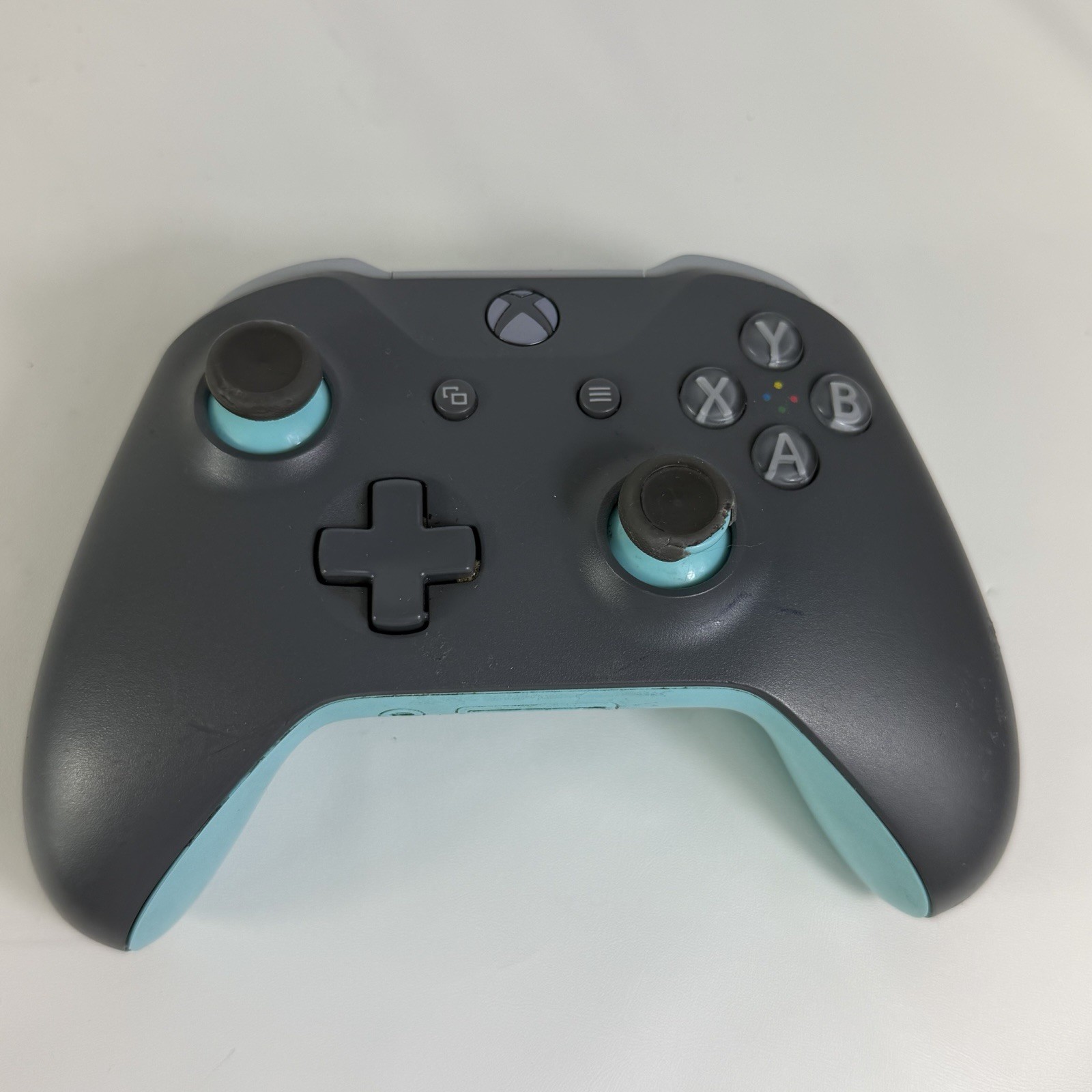 Microsoft Xbox One Wireless Controller Model 1708 Gray Light Blue