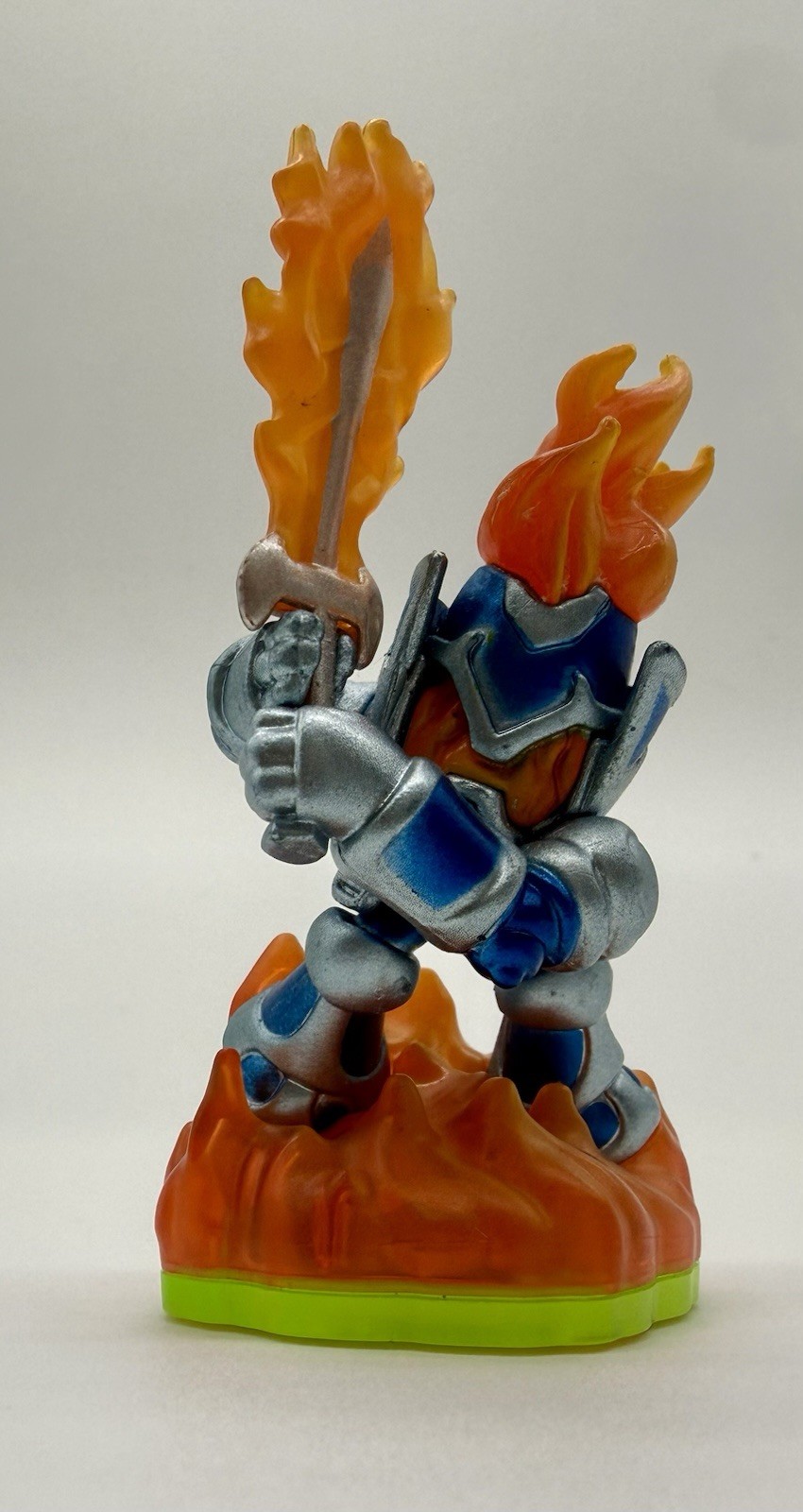 Skylanders Figures Spyro’s Adventure Giants Trap Team Tested Pick Character