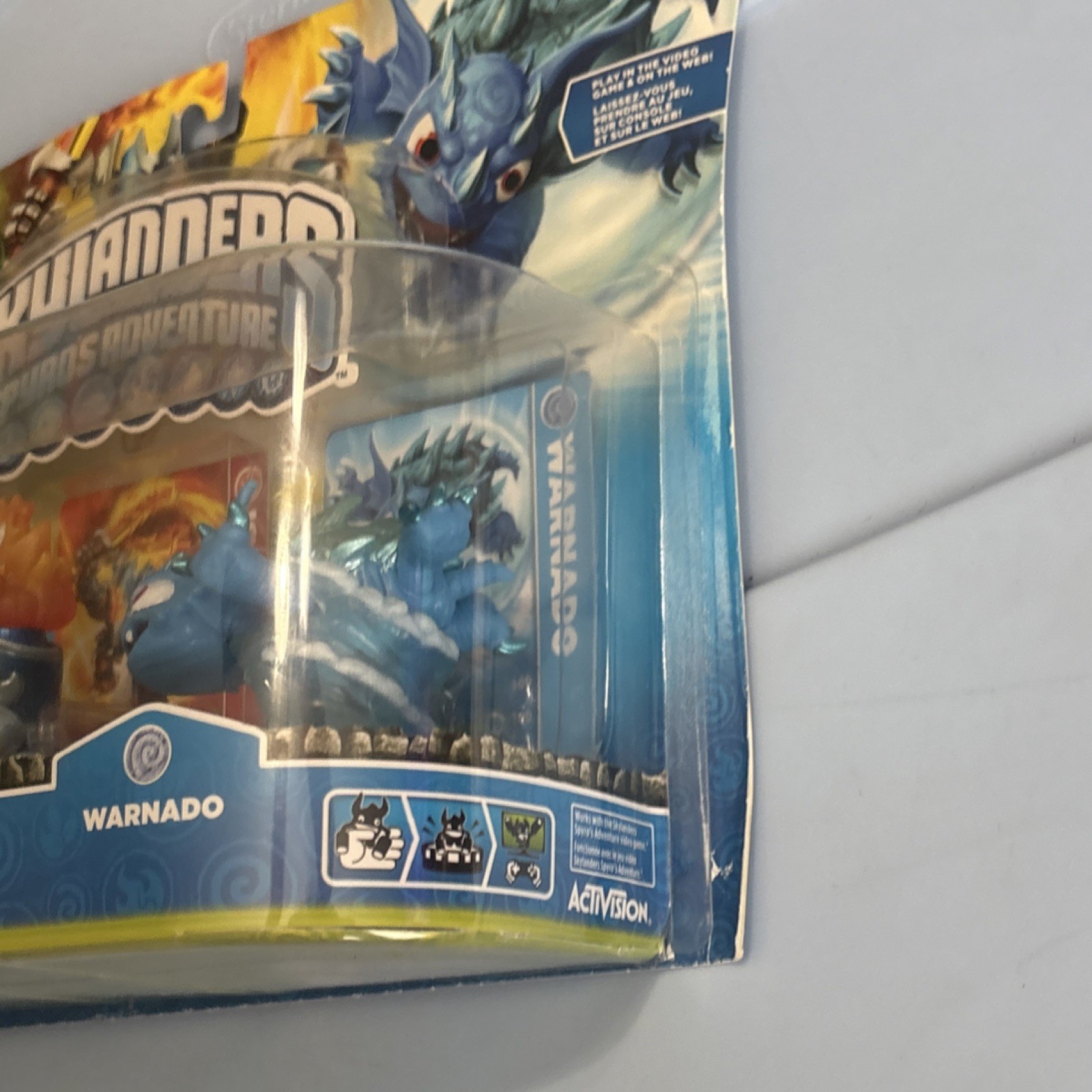 Activision Skylanders Spyro’s Adventure Camo Ignitor Warnado Figure Set
