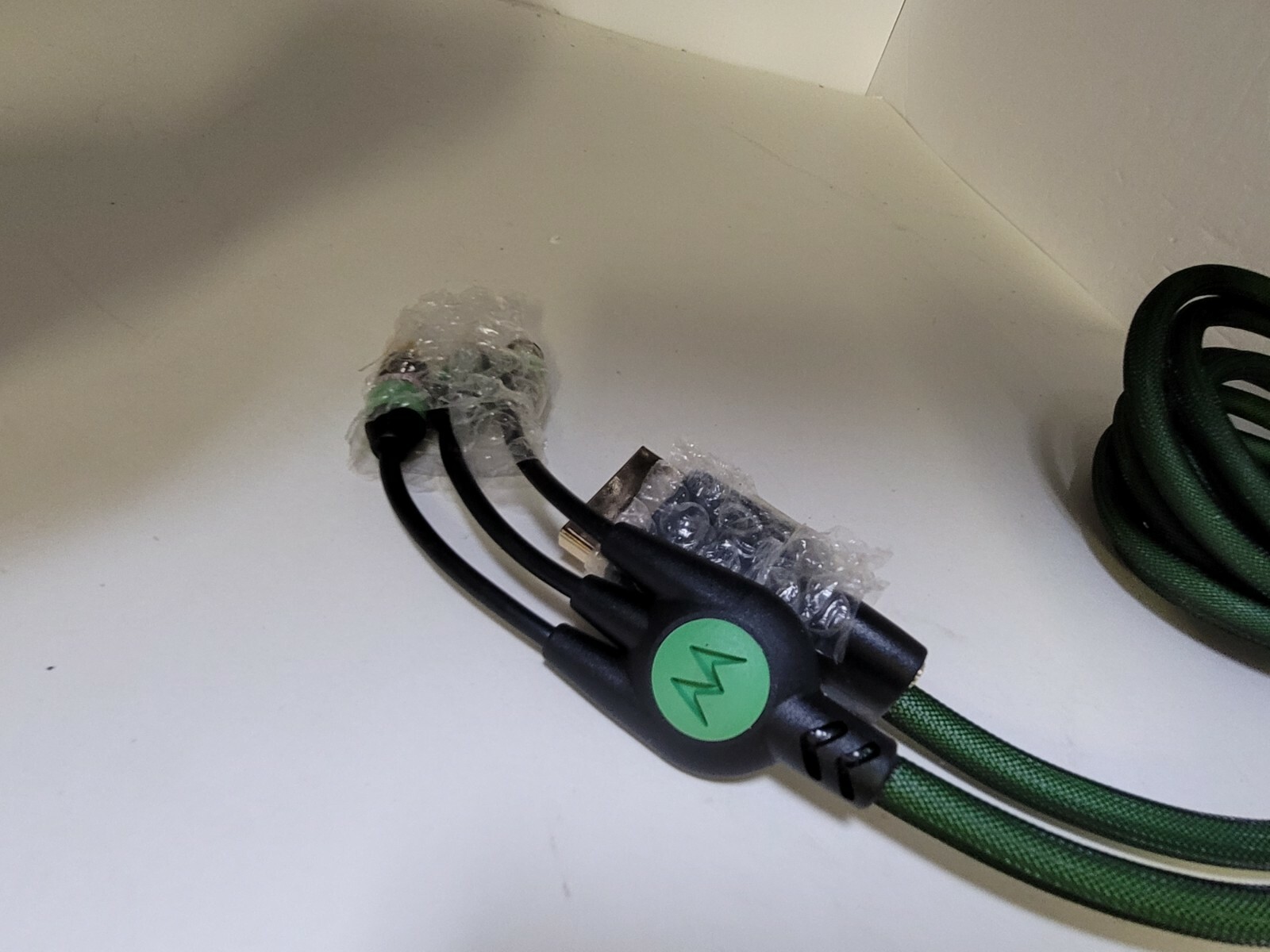 Official Monster Gamelink 300 RCA AV Composite Cable for ORIGINAL XBOX 10FT