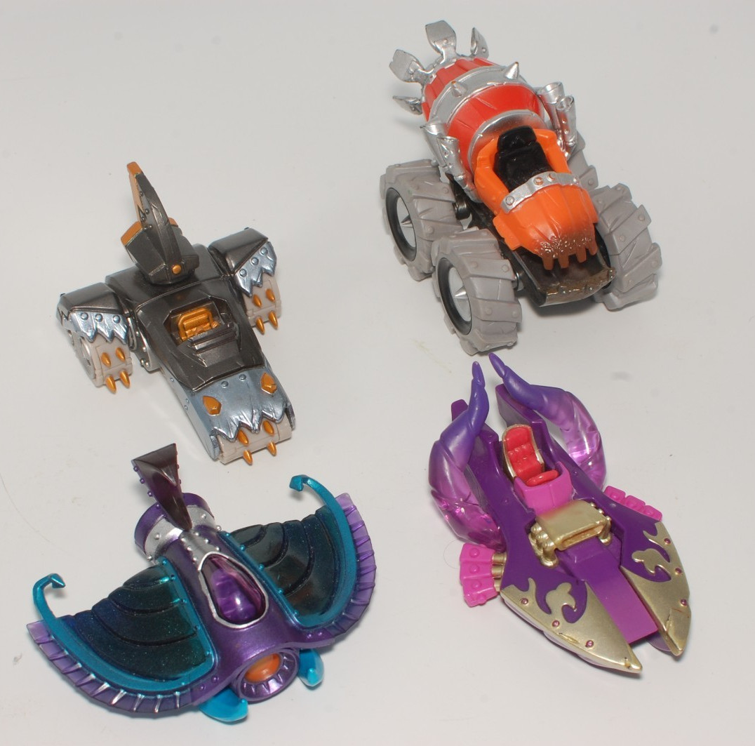 Skylanders Superchargers Lot of 9 Vehicles, 2 Racing Trophy, 4 Character Figures