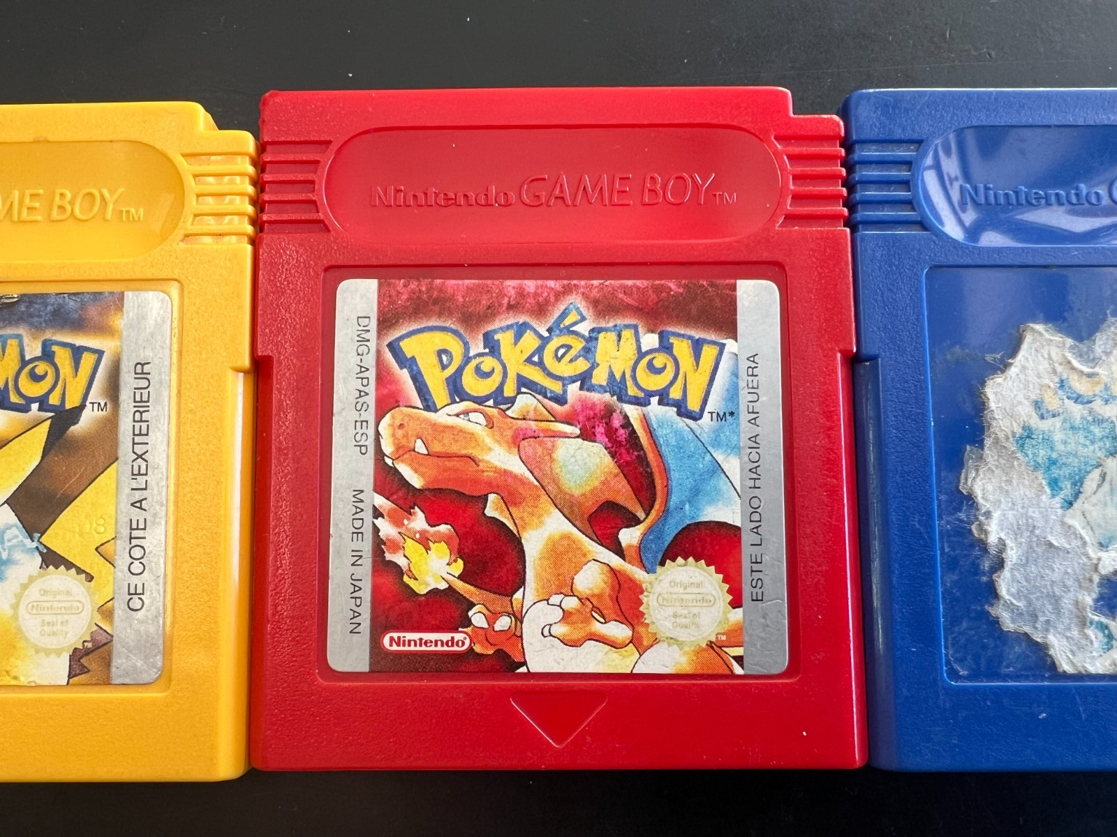 Pokemon Red , Blue, Yellow (Authentic French and Spanish Versions) Game Boy