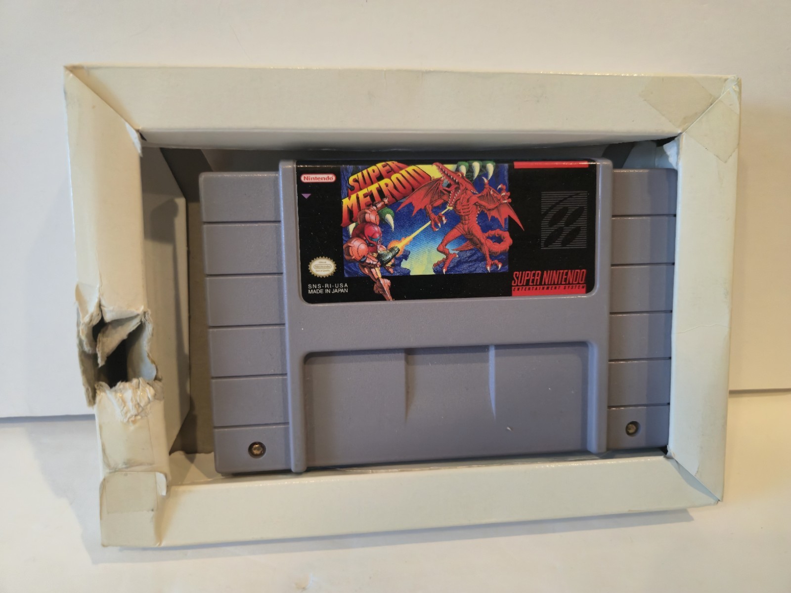 Super Metroid Super Nintendo SNES Game & Box