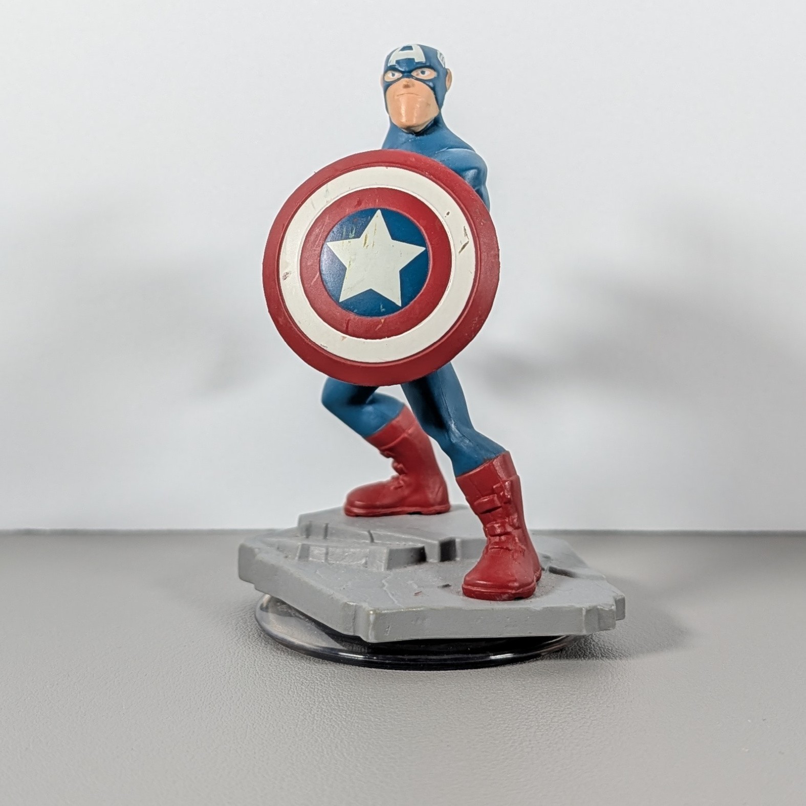 Disney Infinity 2.0 Figure – *Captain America | Marvel Character Toy Box