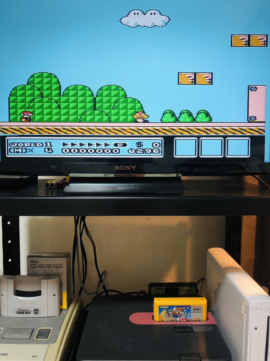 Lot of 4 Mario Series Nintendo Famicom NES Japanese Version Action Retro Games