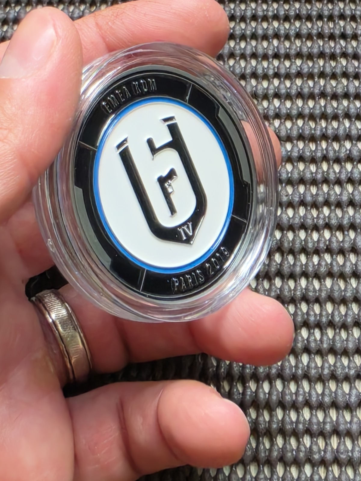 Ubisoft Rainbow Six Siege Paris 2019 Kick Off Meeting Challenge Coin Rare R6S