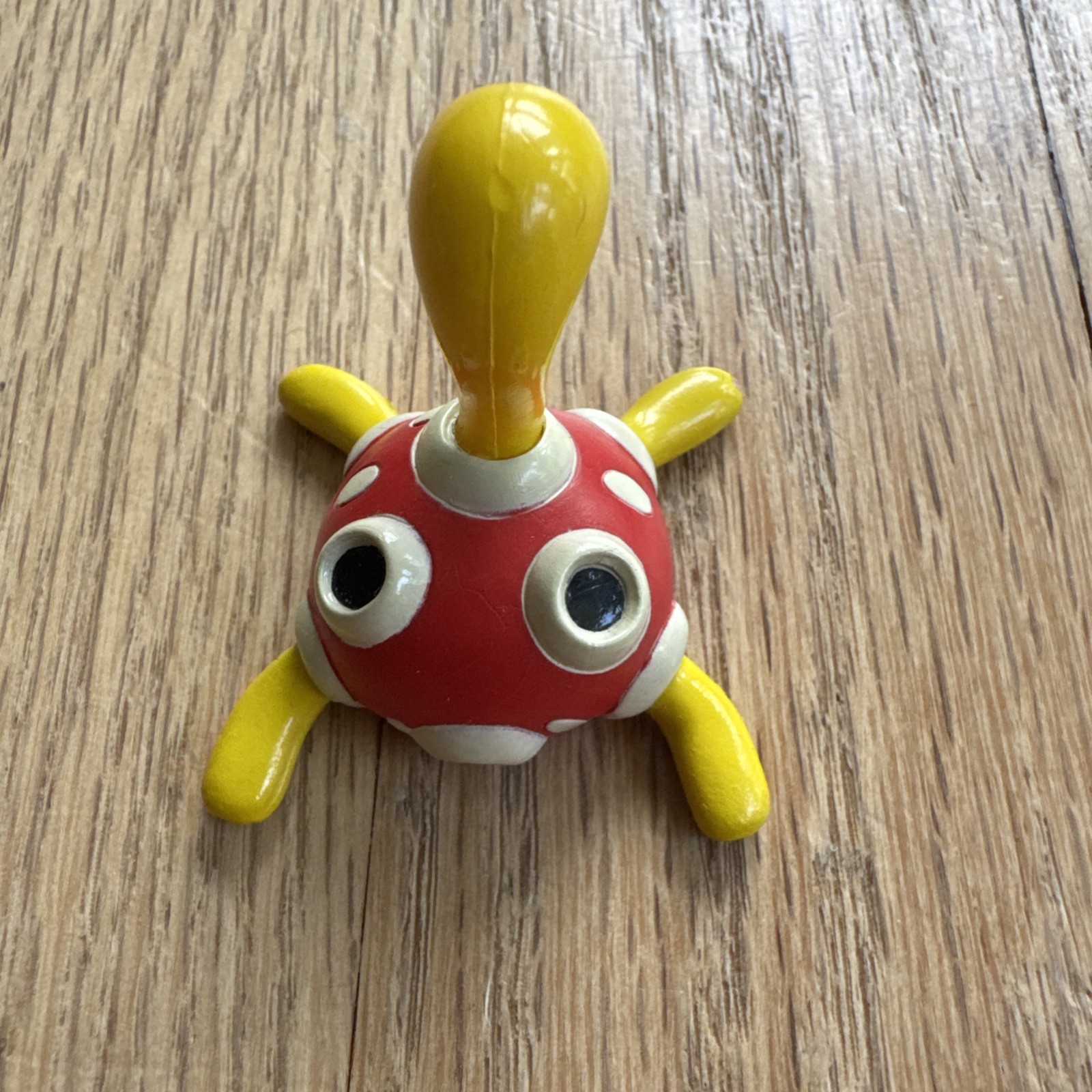Vintage Tomy Pokemon Shuckle Figure with Battle Disc