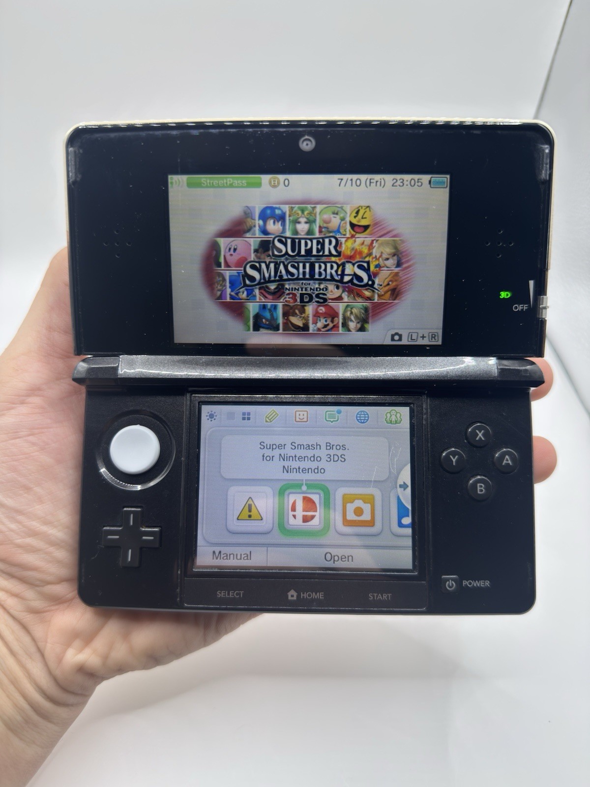 Nintendo 3DS Handheld Game System – Cosmo Black W/ Charger 4GB SD Stylus Tested
