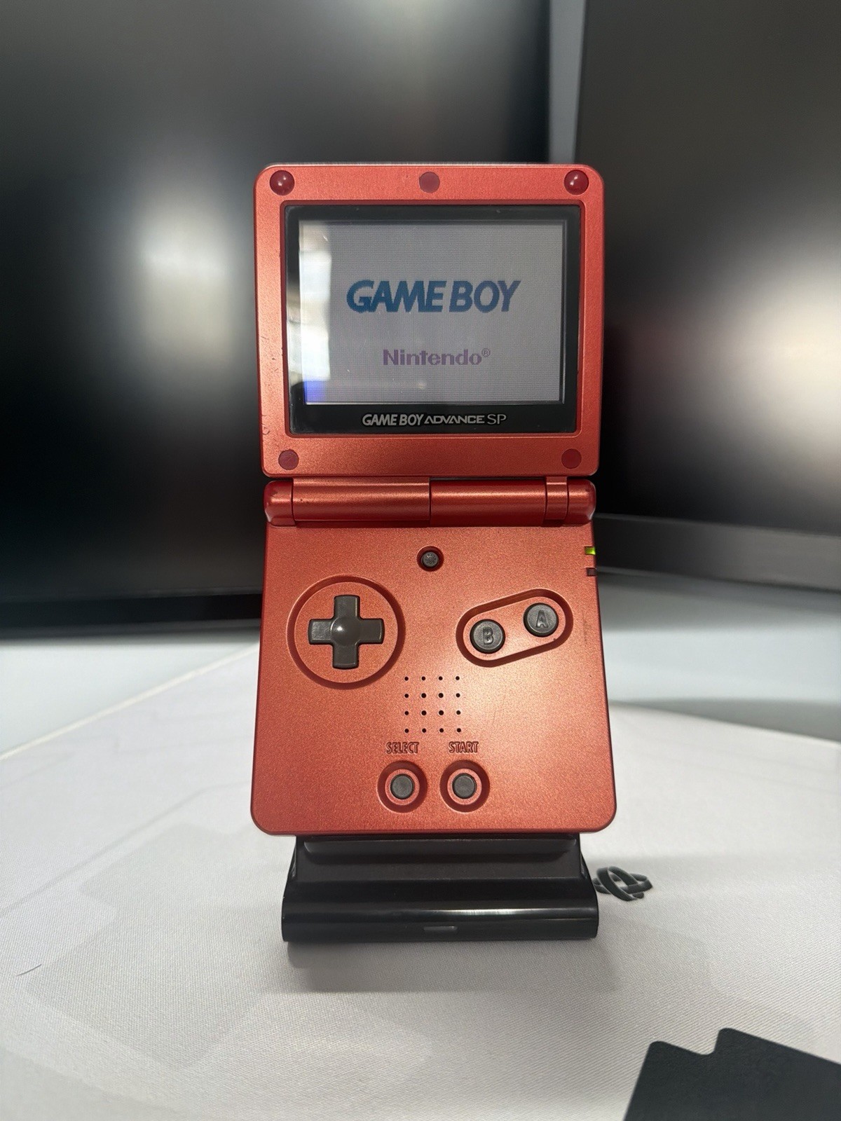 EXCELLENT Condition Flame Red Nintendo Game Boy Advance SP AGS-001