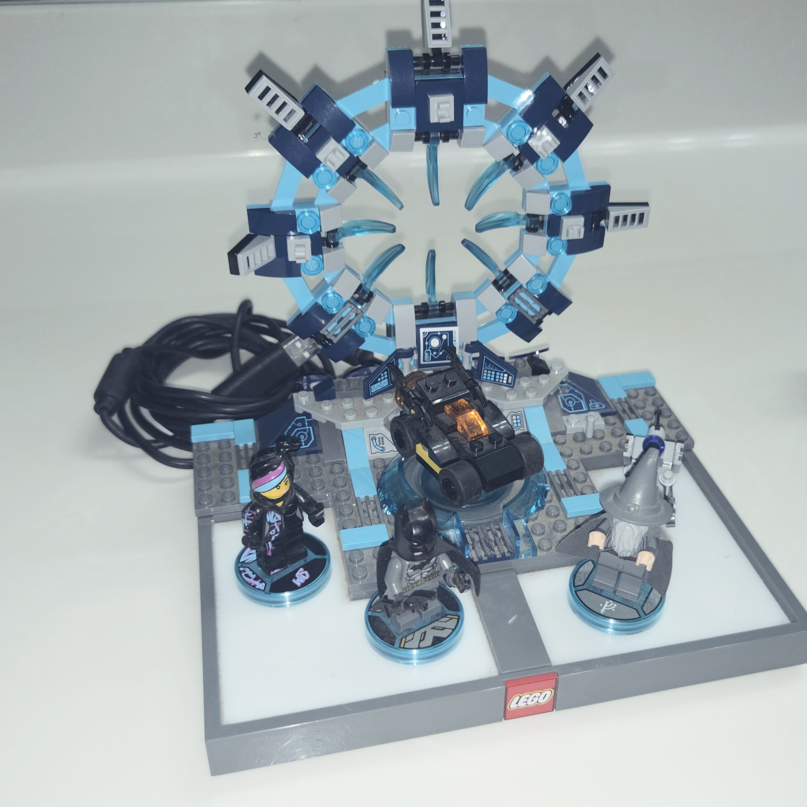 LEGO Dimensions Huge Lot Sonic Joker Harley BTTF Portal 9 Figures 11 Vehicle PS4