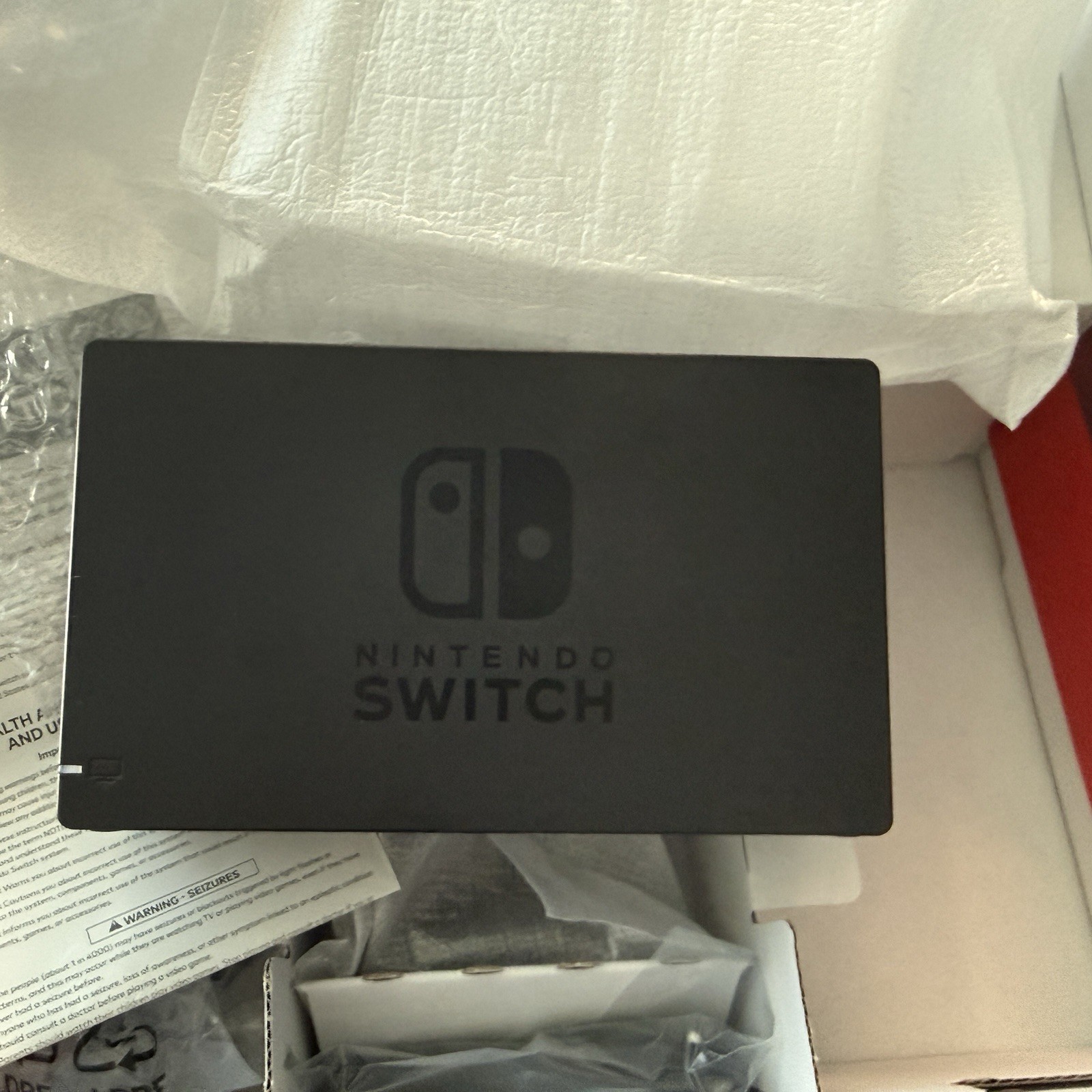 Nintendo Switch HAC-001 Console Neon Blue/Red Joy-Con, Complete Set In Box Xtras