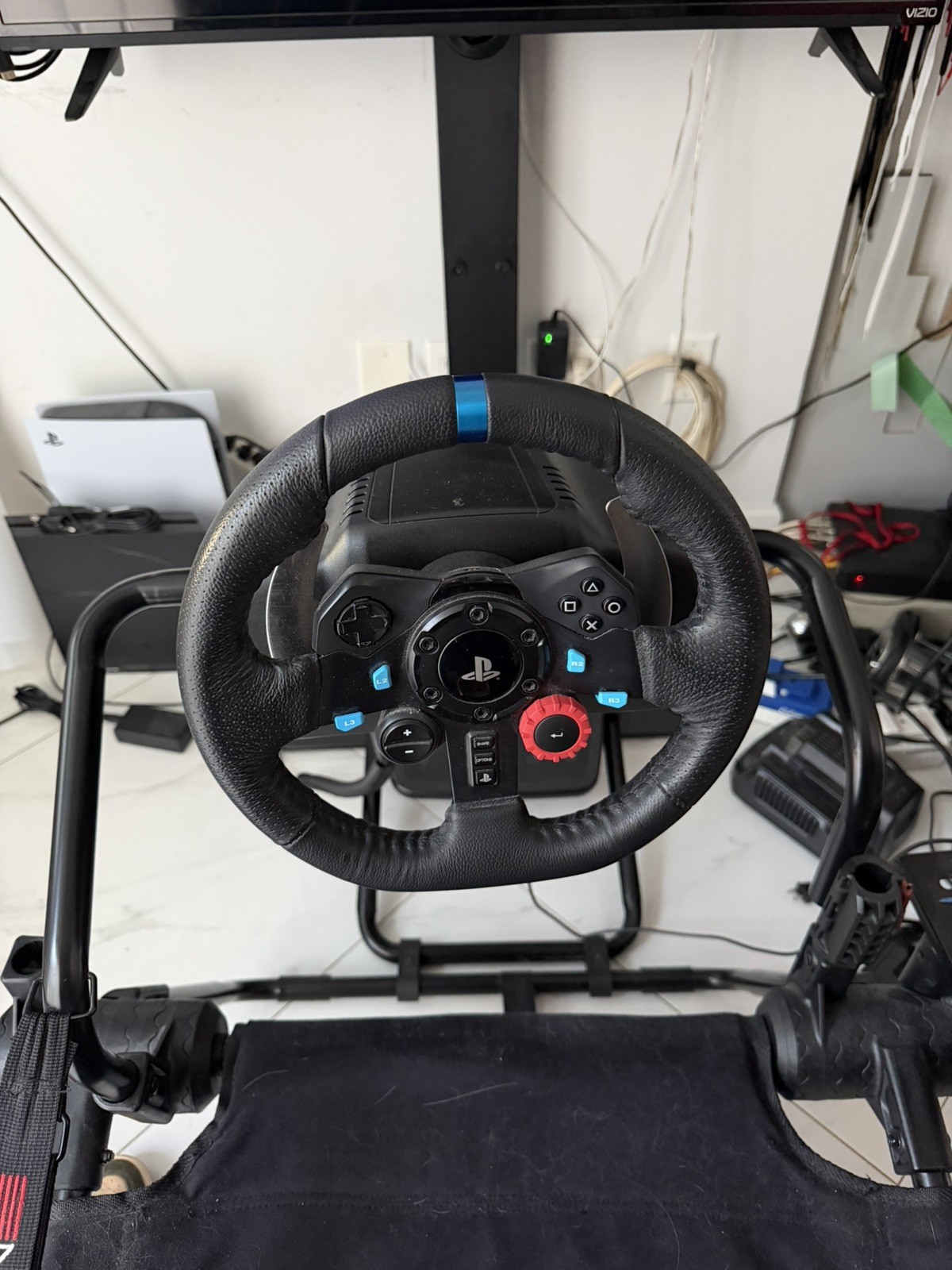 Logitech G29 Driving Force Racing Wheel and Pedals – Black For PS4/PS5