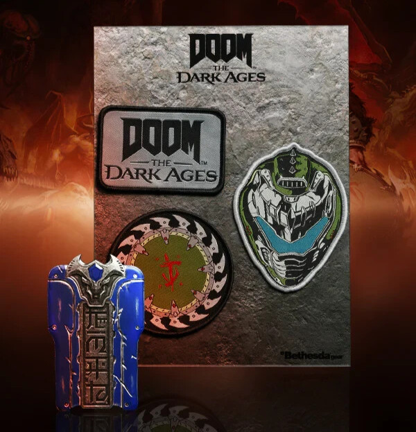 Doom The Dark Ages Doom Slayer Wearable Helmet LED Bundle + Keycard x3 Patches