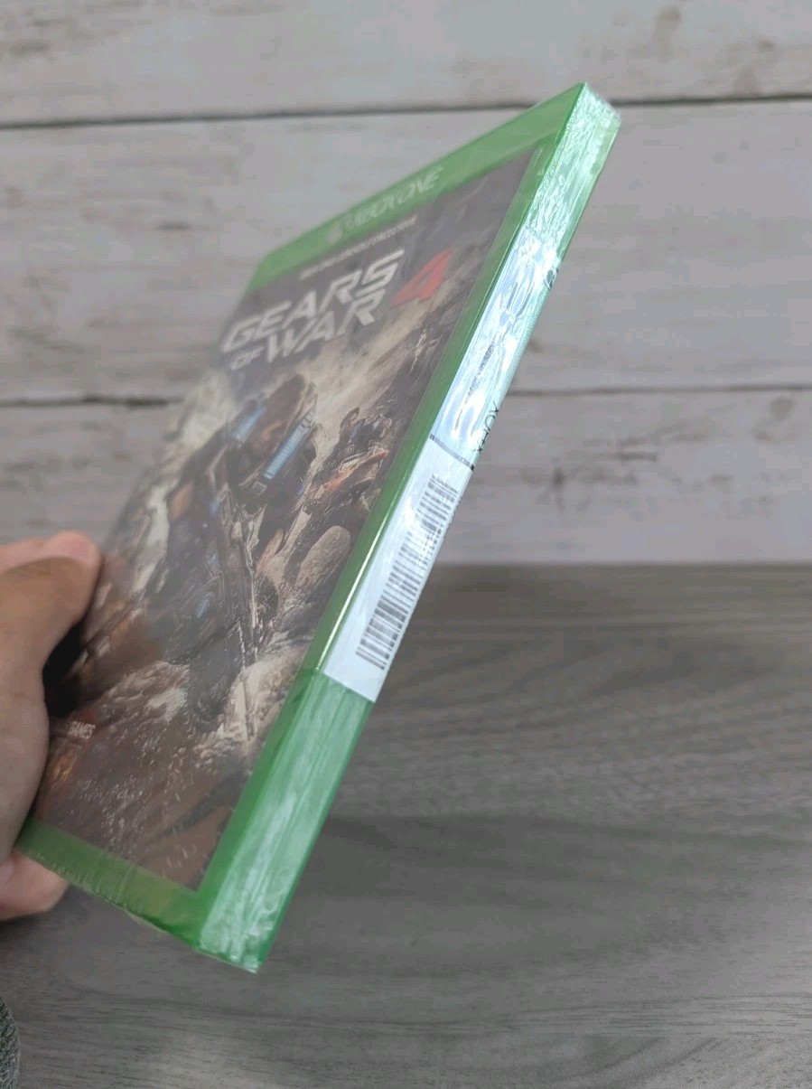 Gears of War 4 XBOX ONE Bonus Games including Gears of War 1, 2, 3, & Judgment