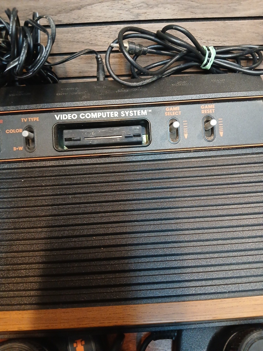 VINTAGE ATARI CX-2600A CONTROLLERS, 5 Games, & PWR ADAPTER *UNTESTED* (DE)