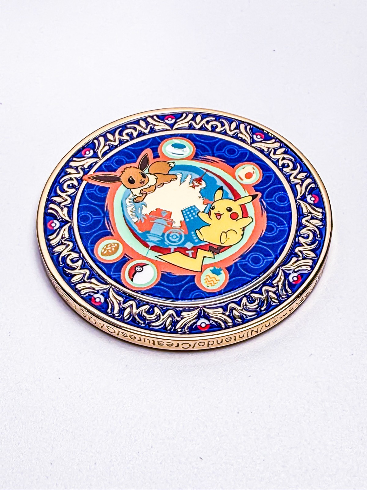 Pokémon Go 10th Anniversary Challenge Coin Chicago Go Fest w/ Pikachu & Eevee