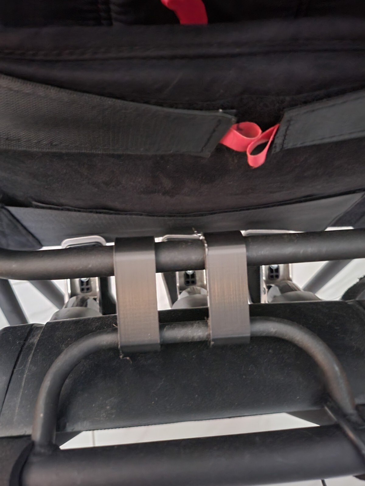 Playseat Challenge Storage Clamps
