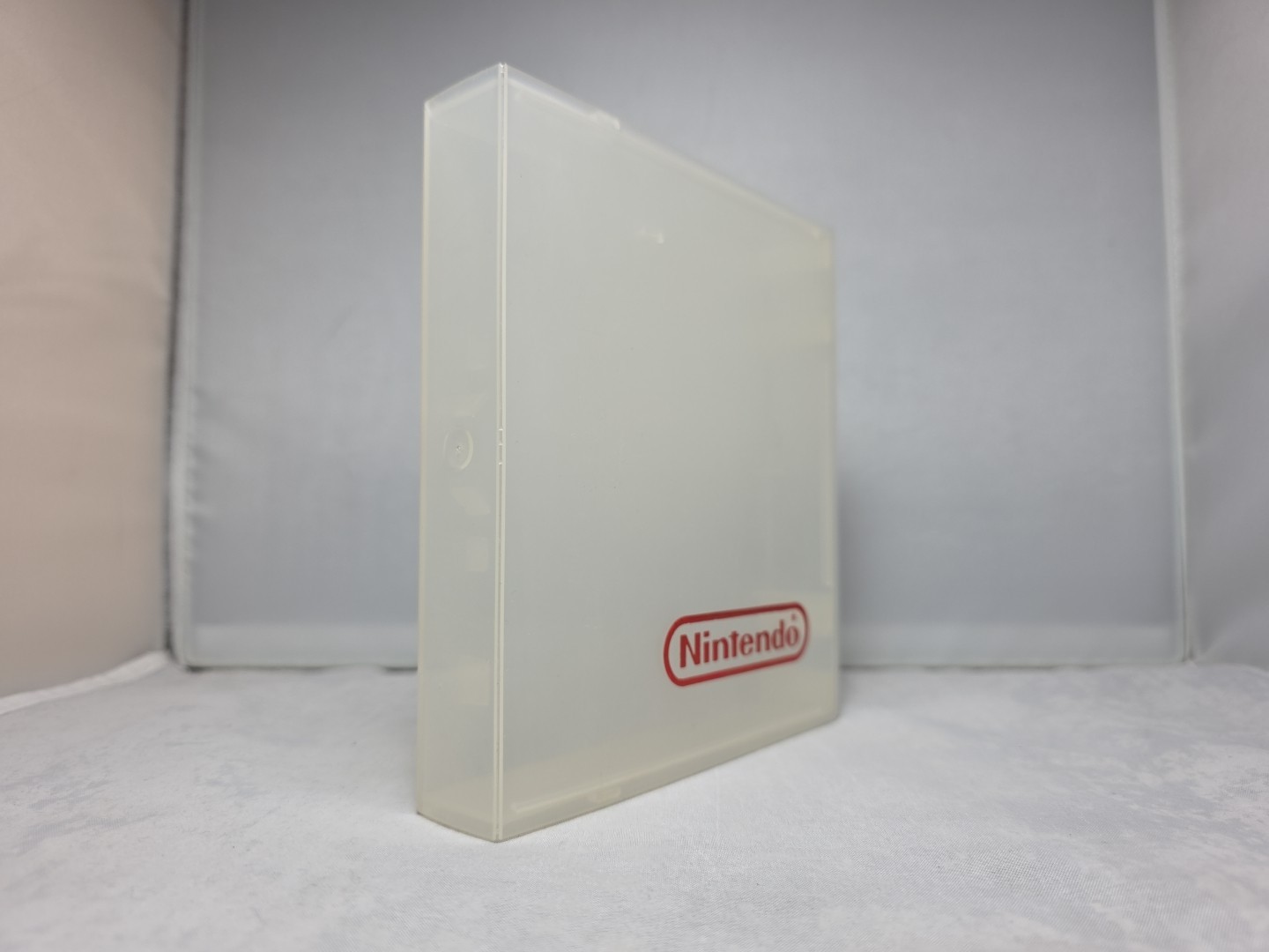 Clear Official NES Nintendo Plastic Game Cartridge Case Hard Clamshell OEM