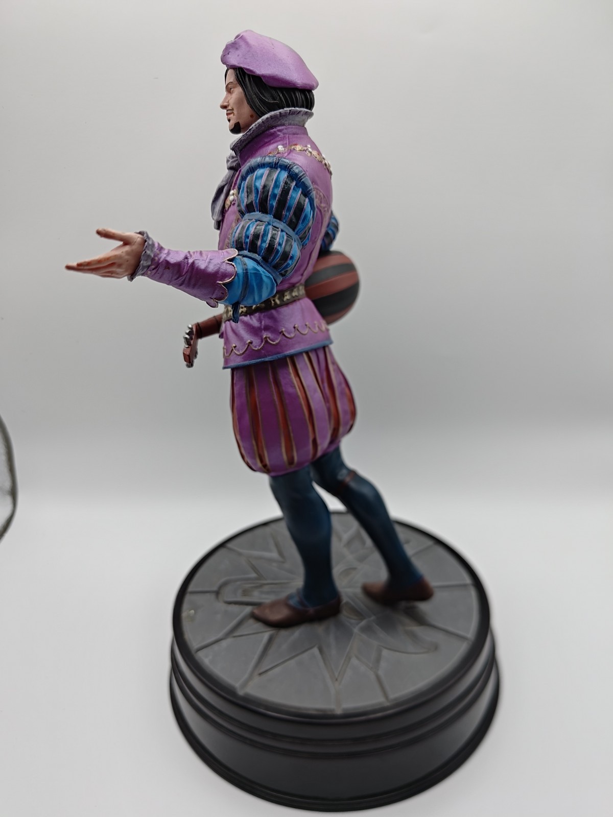Dark Horse 9.5 The Witcher 3 Wild Hunt Dandelion Figurine