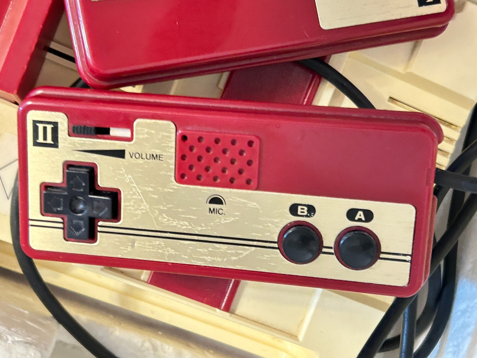 Nintendo Famicom HVC-001 CIB w/ OEM AC Adapter Warranty Card Caution Sheet Japan