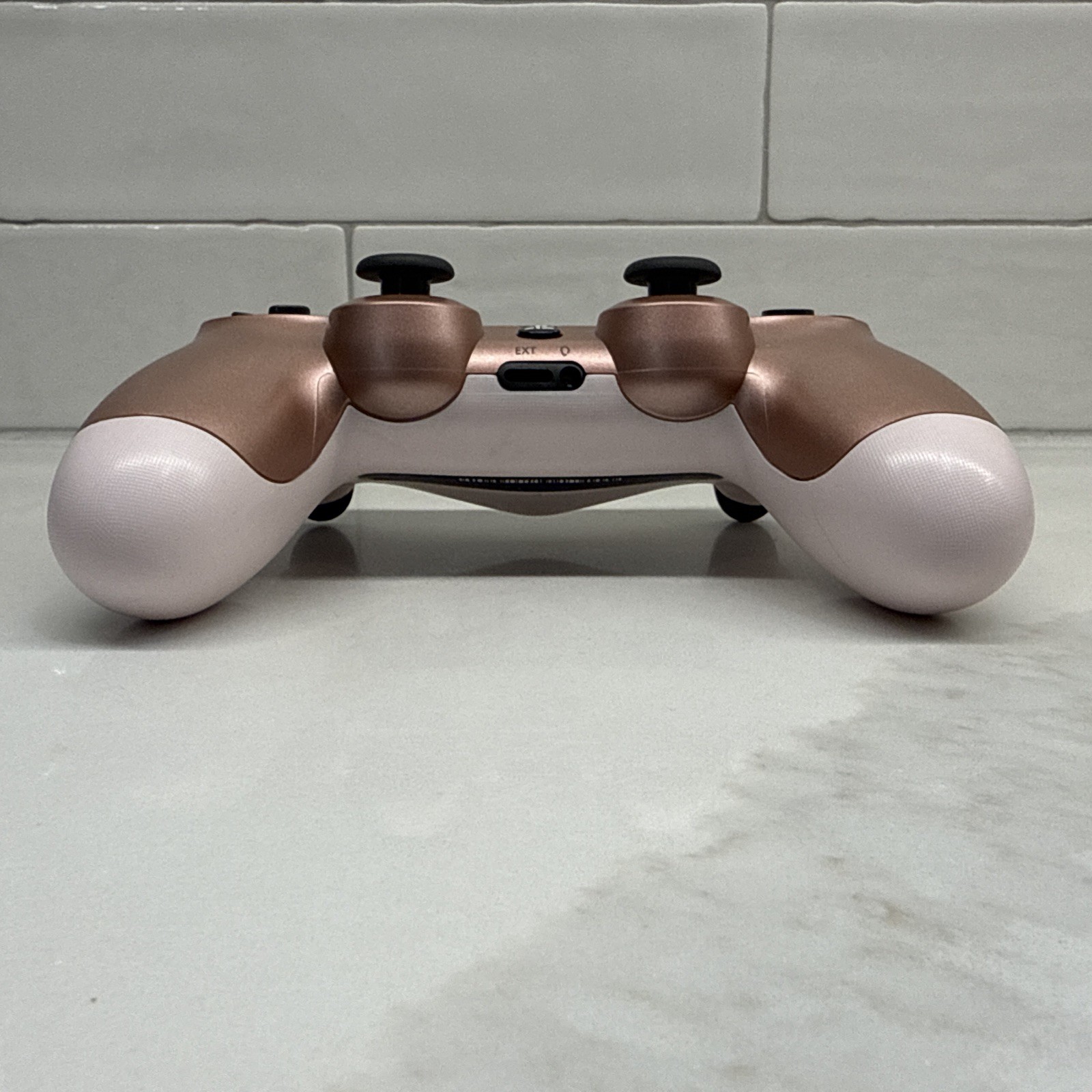 Sony PlayStation 4 PS4 DualShock 4 Wireless Controller Rose Gold CUH-ZCT2U