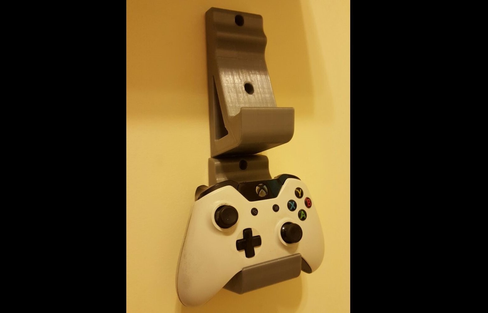 Xbox One, Series S/X Controller Wall Mount Hanger Wall Mount