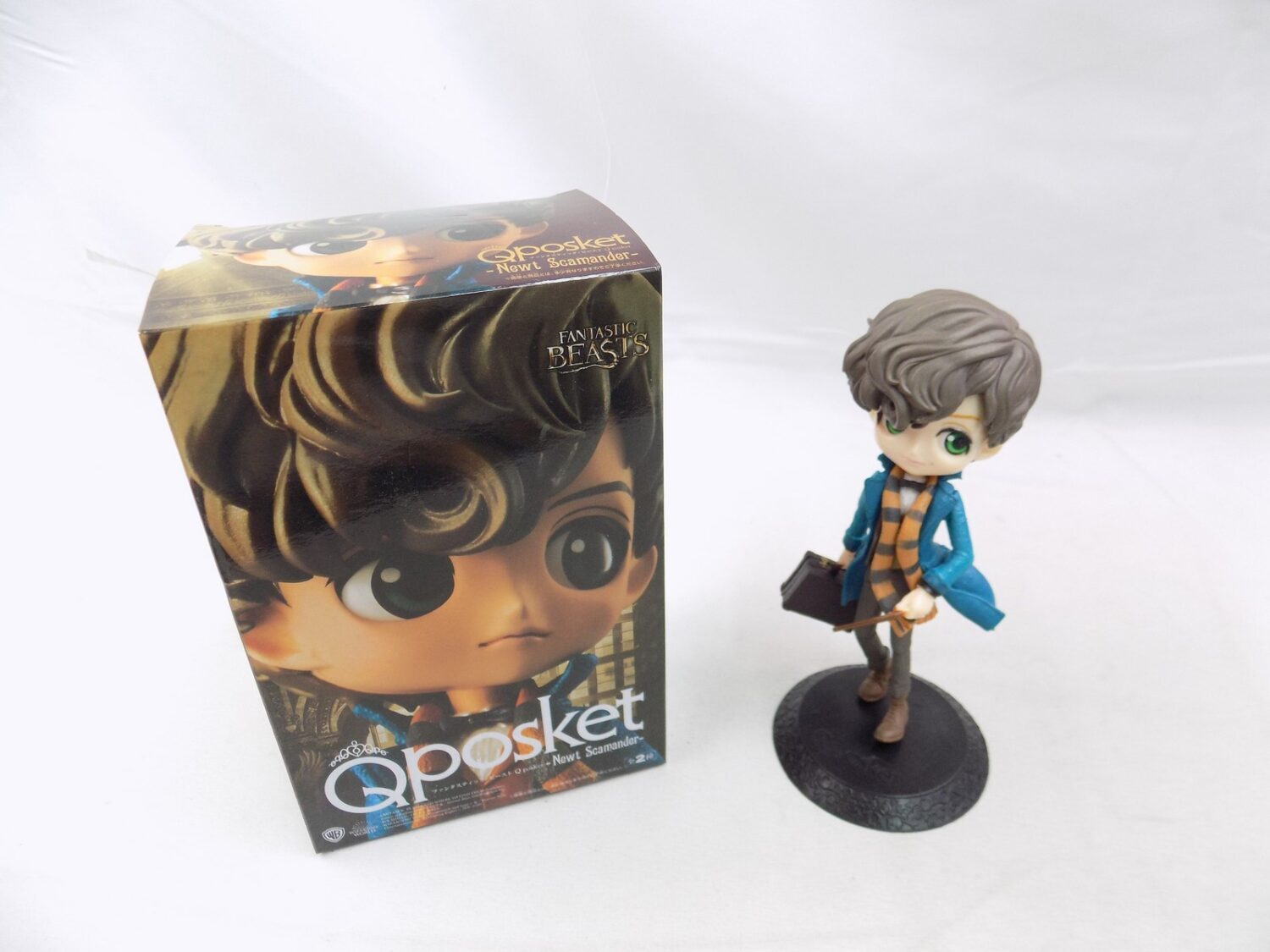 Boxed Like New Q Posket Fantastic Beasts Newt Scamander Figure